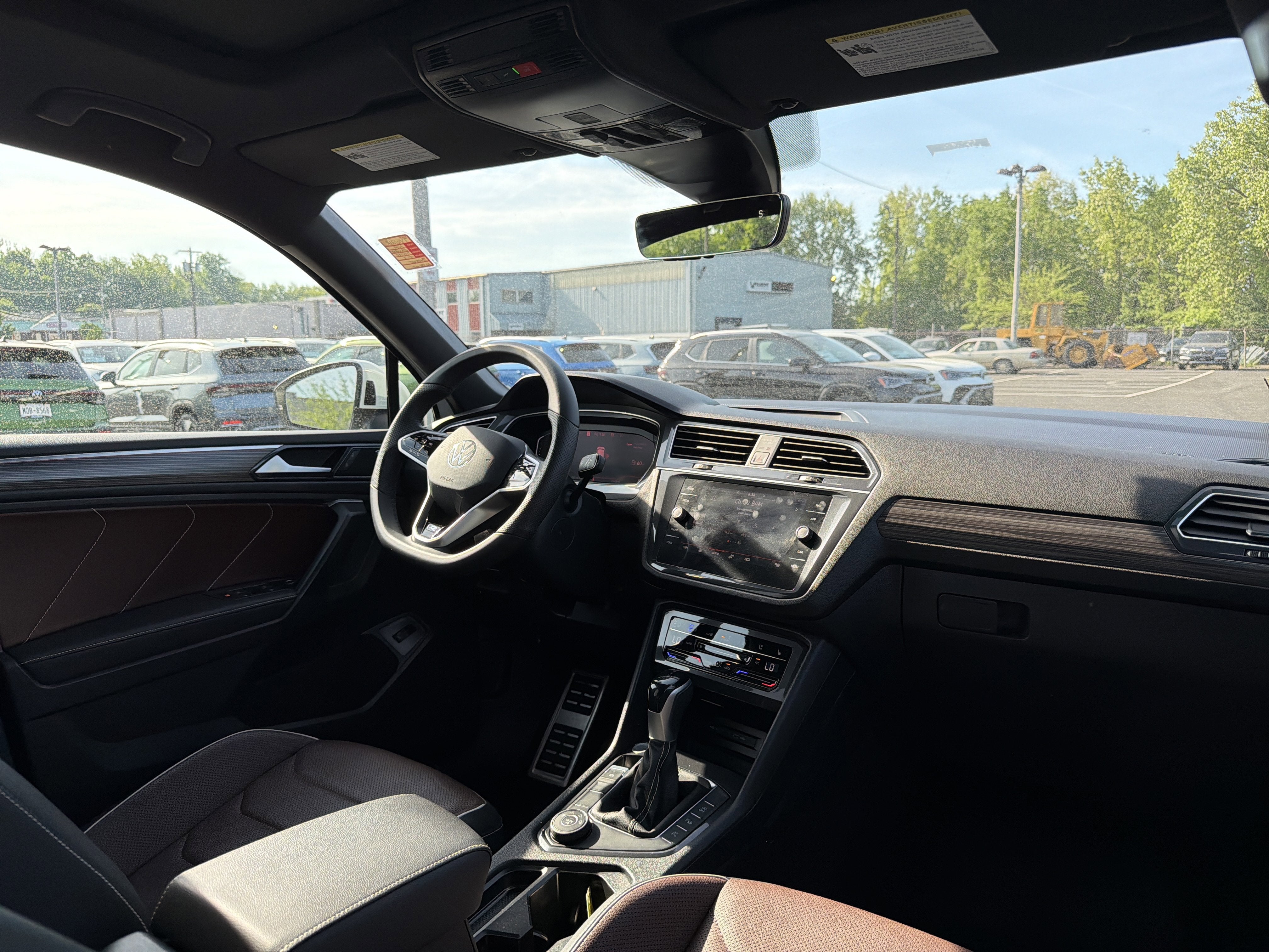 2024 Volkswagen Tiguan 2.0T SEL R-Line