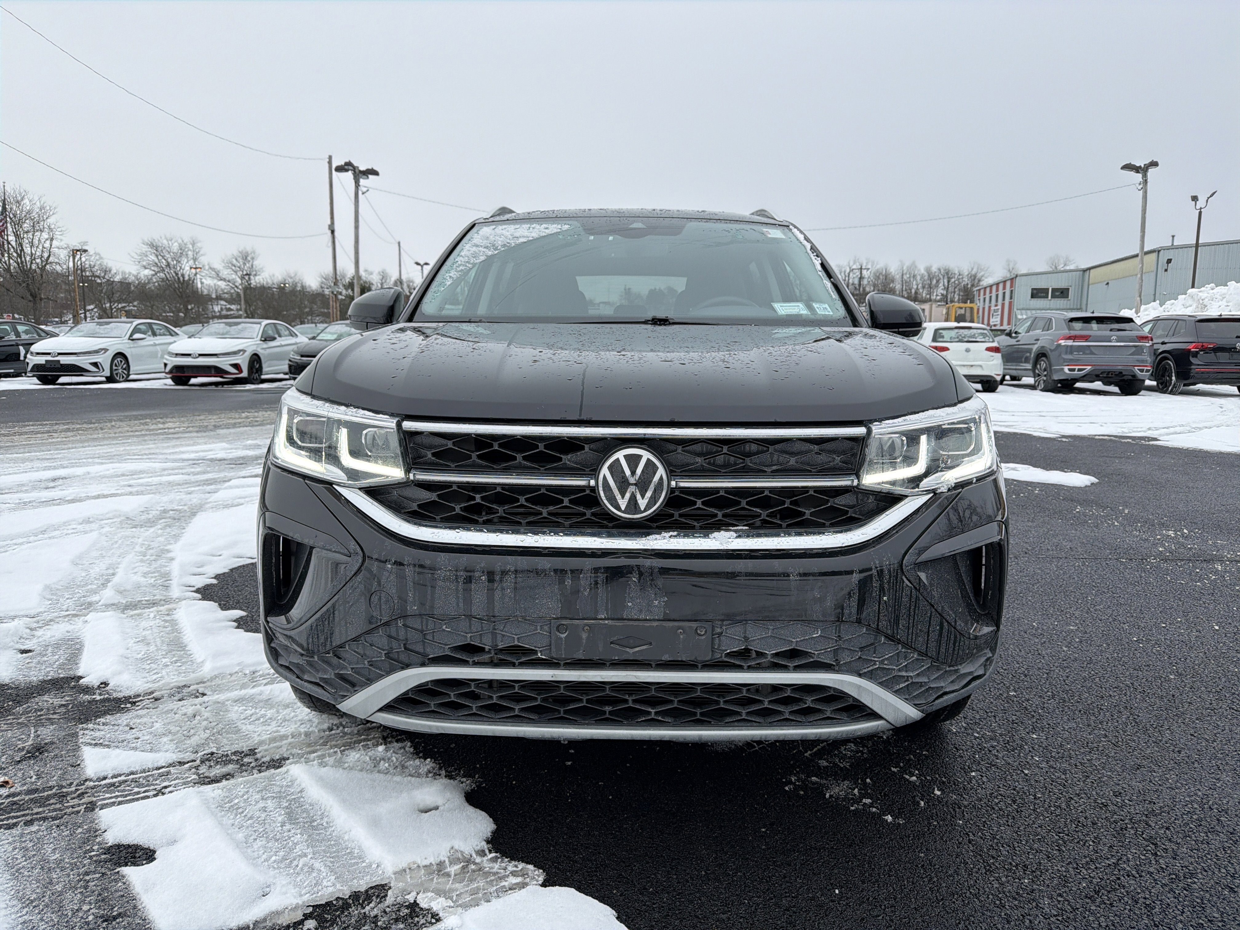 2024 Volkswagen Taos 1.5T SEL