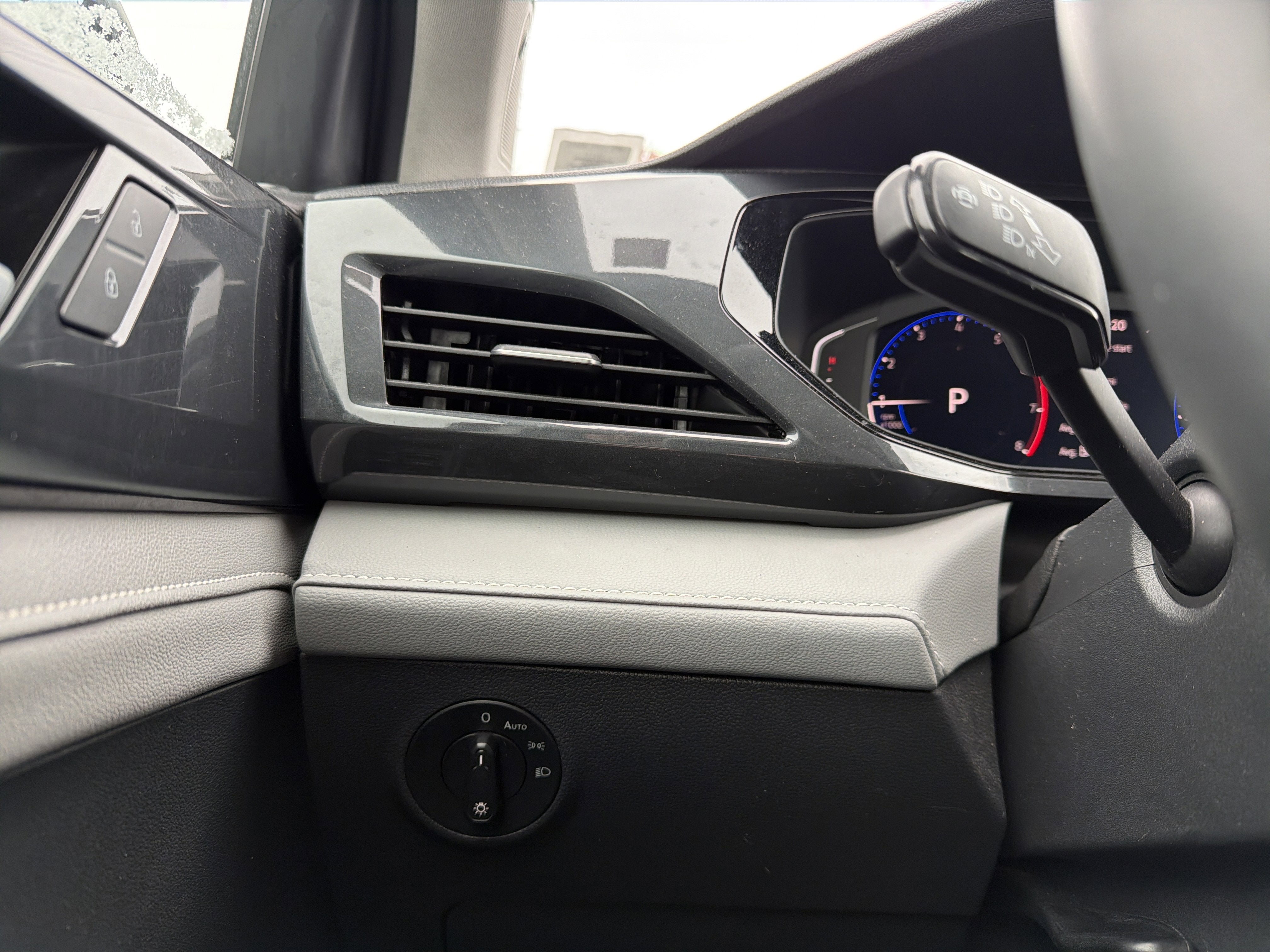 2024 Volkswagen Taos 1.5T SEL