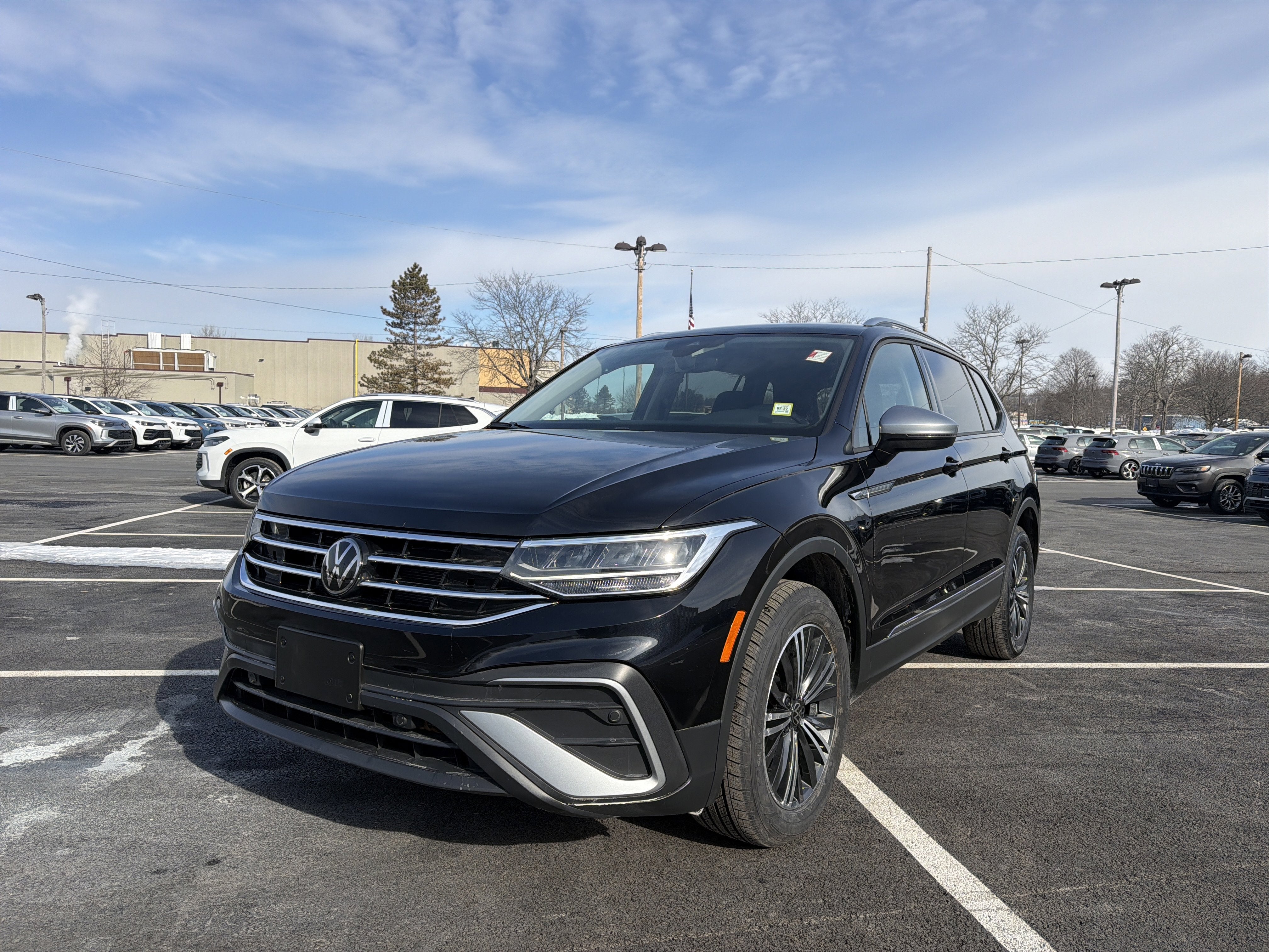 2024 Volkswagen Tiguan 2.0T Wolfsburg Edition