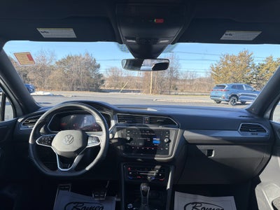 2024 Volkswagen Tiguan 2.0T SE R-Line Black