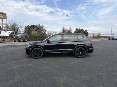 2022 Volkswagen Tiguan 2.0T SE R-Line Black
