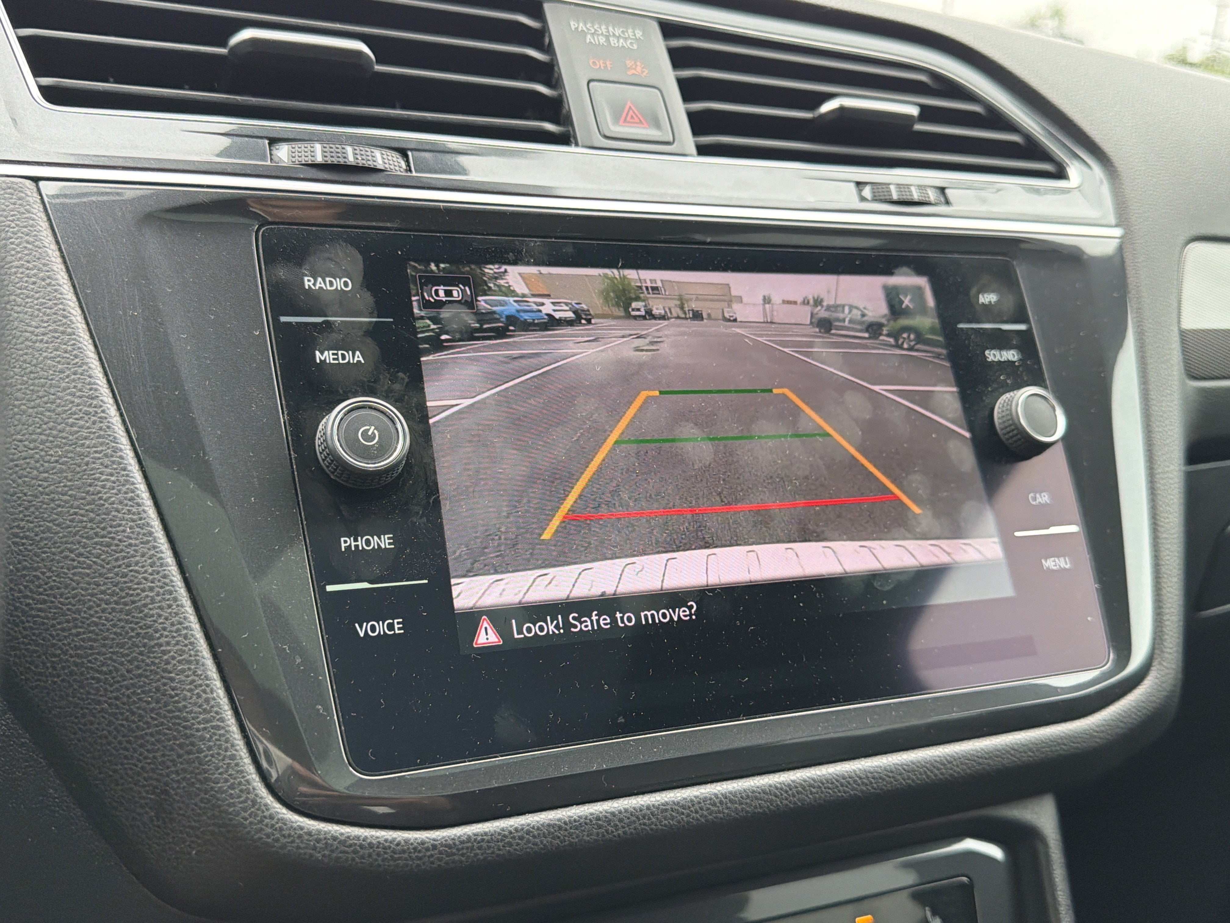 2022 Volkswagen Tiguan 2.0T SE R-Line Black