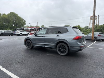 2022 Volkswagen Tiguan 2.0T SE R-Line Black