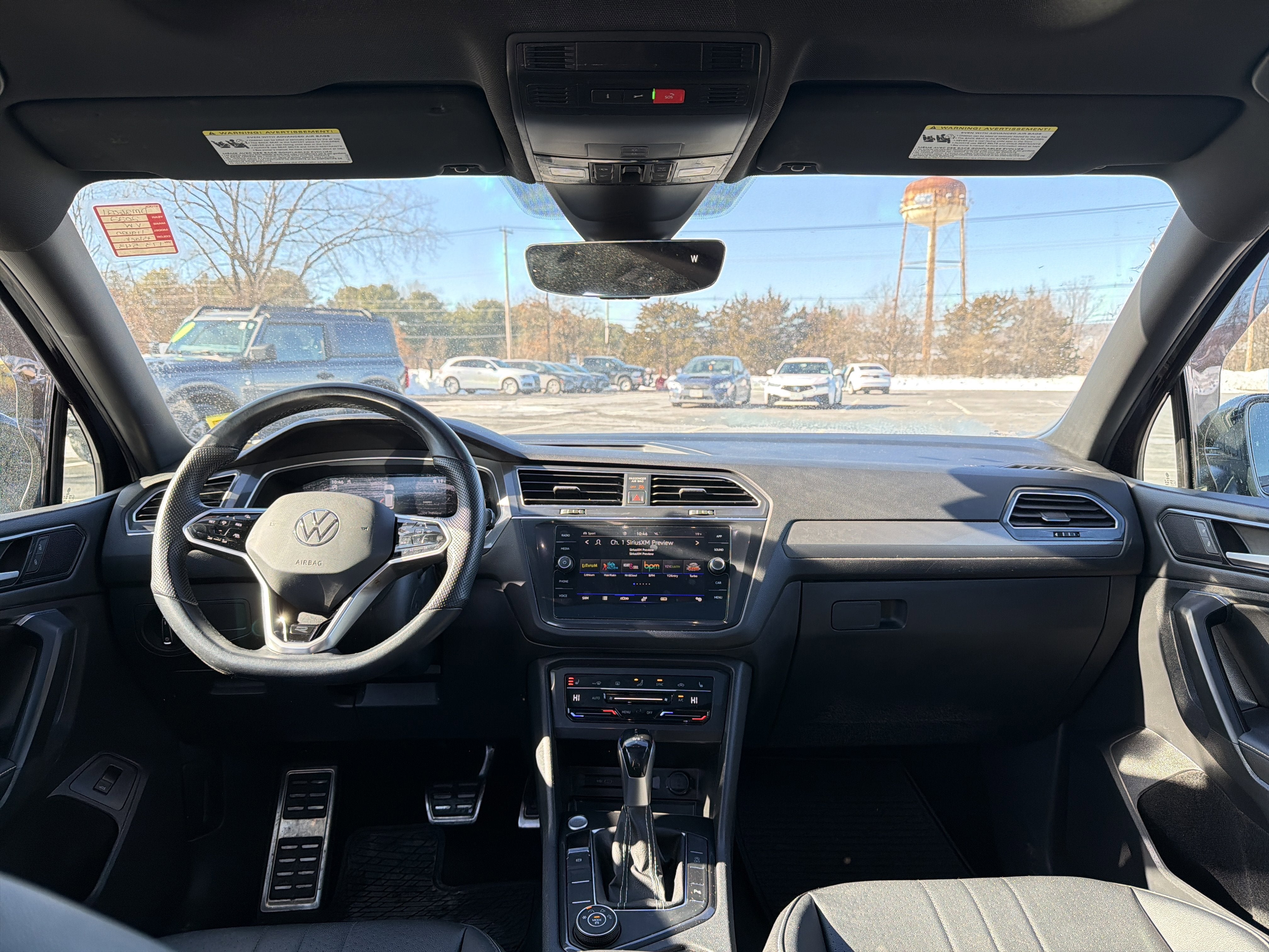 2022 Volkswagen Tiguan 2.0T SE R-Line Black