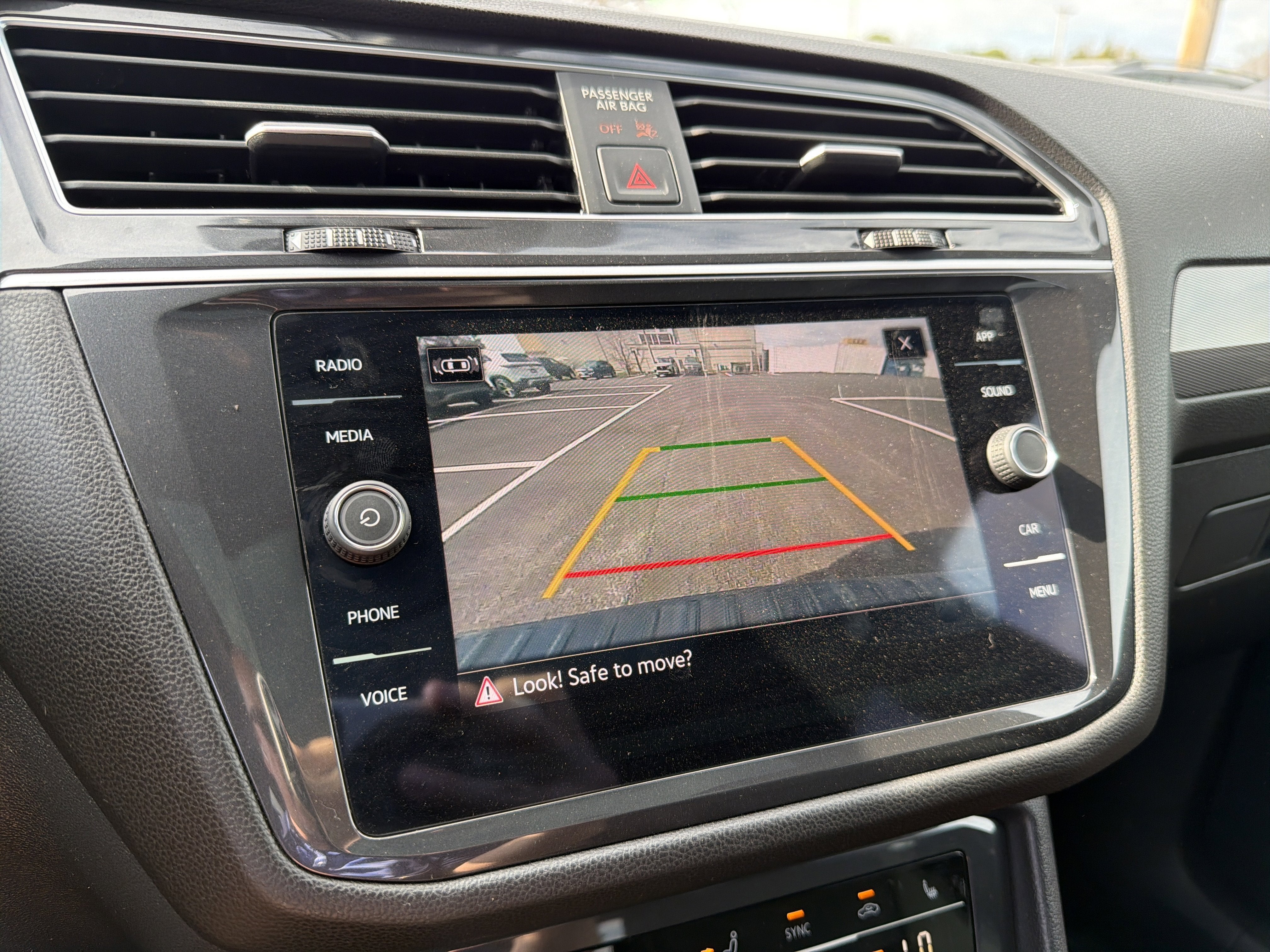 2023 Volkswagen Tiguan 2.0T SE R-Line Black