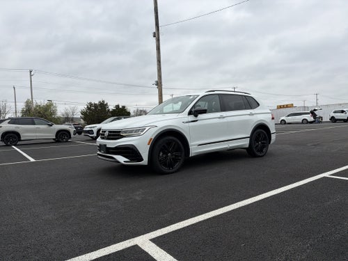 2022 Volkswagen Tiguan 2.0T SE R-Line Black