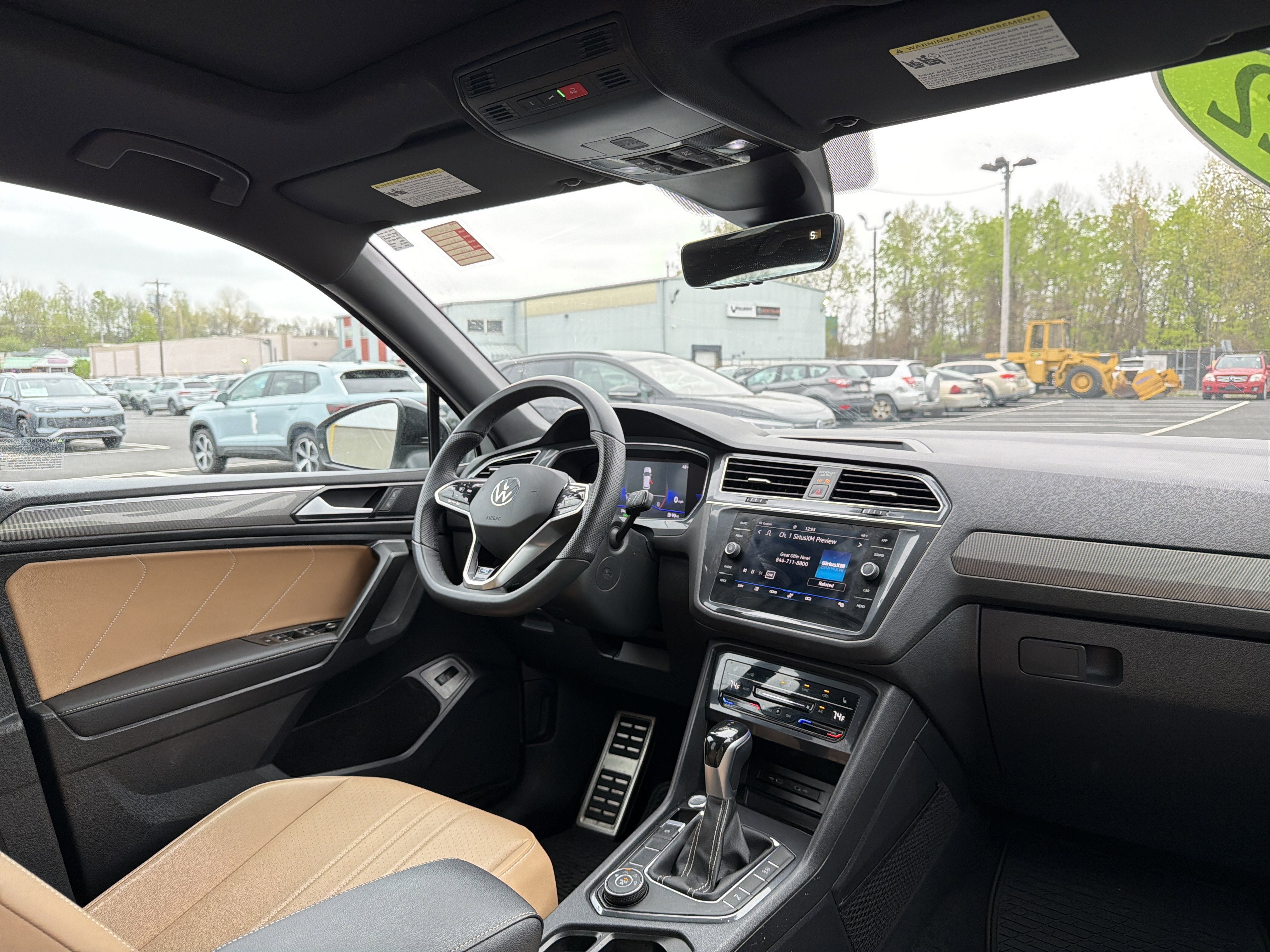 2022 Volkswagen Tiguan 2.0T SE R-Line Black