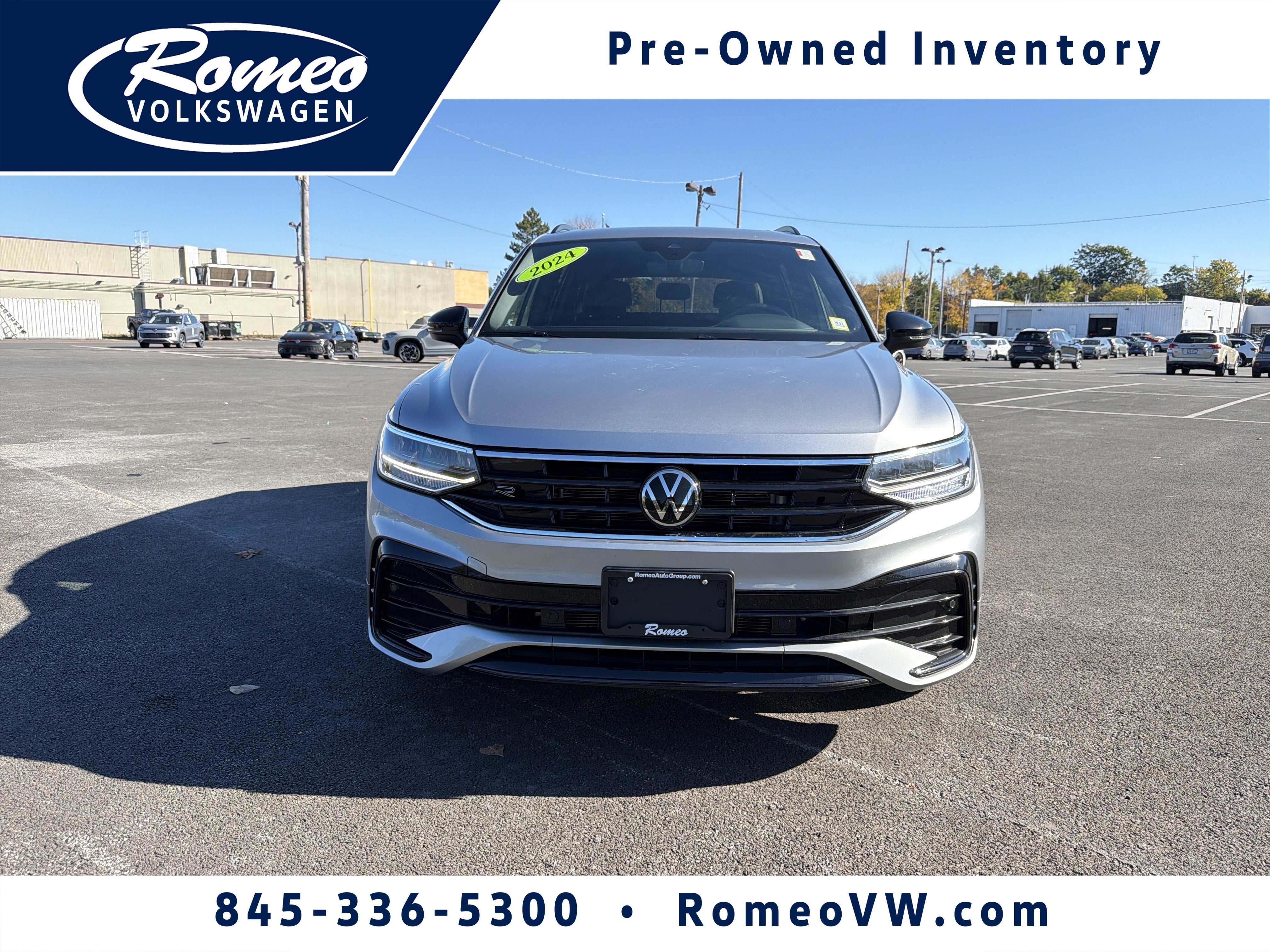 2024 Volkswagen Tiguan 2.0T SE R-Line Black