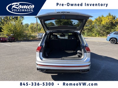2024 Volkswagen Tiguan 2.0T SE R-Line Black