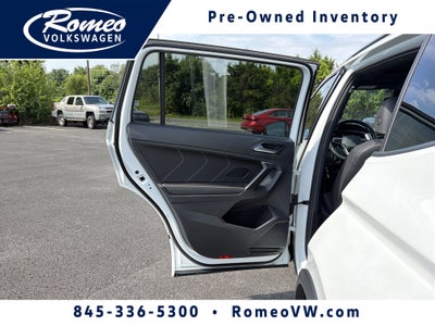 2024 Volkswagen Tiguan 2.0T SE R-Line Black