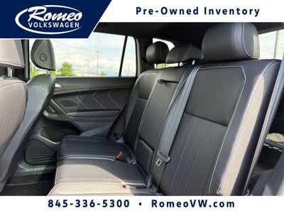 2024 Volkswagen Tiguan 2.0T SE R-Line Black
