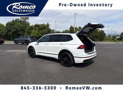2024 Volkswagen Tiguan 2.0T SE R-Line Black