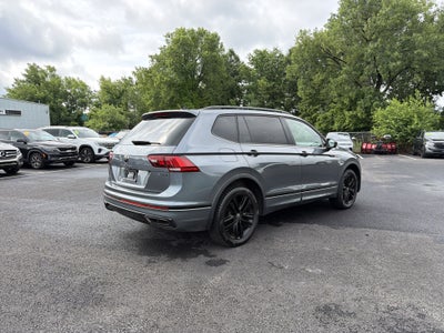2022 Volkswagen Tiguan 2.0T SE R-Line Black