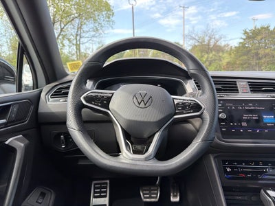 2024 Volkswagen Tiguan 2.0T SE R-Line Black