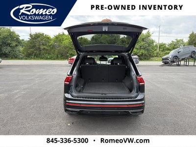 2024 Volkswagen Tiguan 2.0T SE R-Line Black