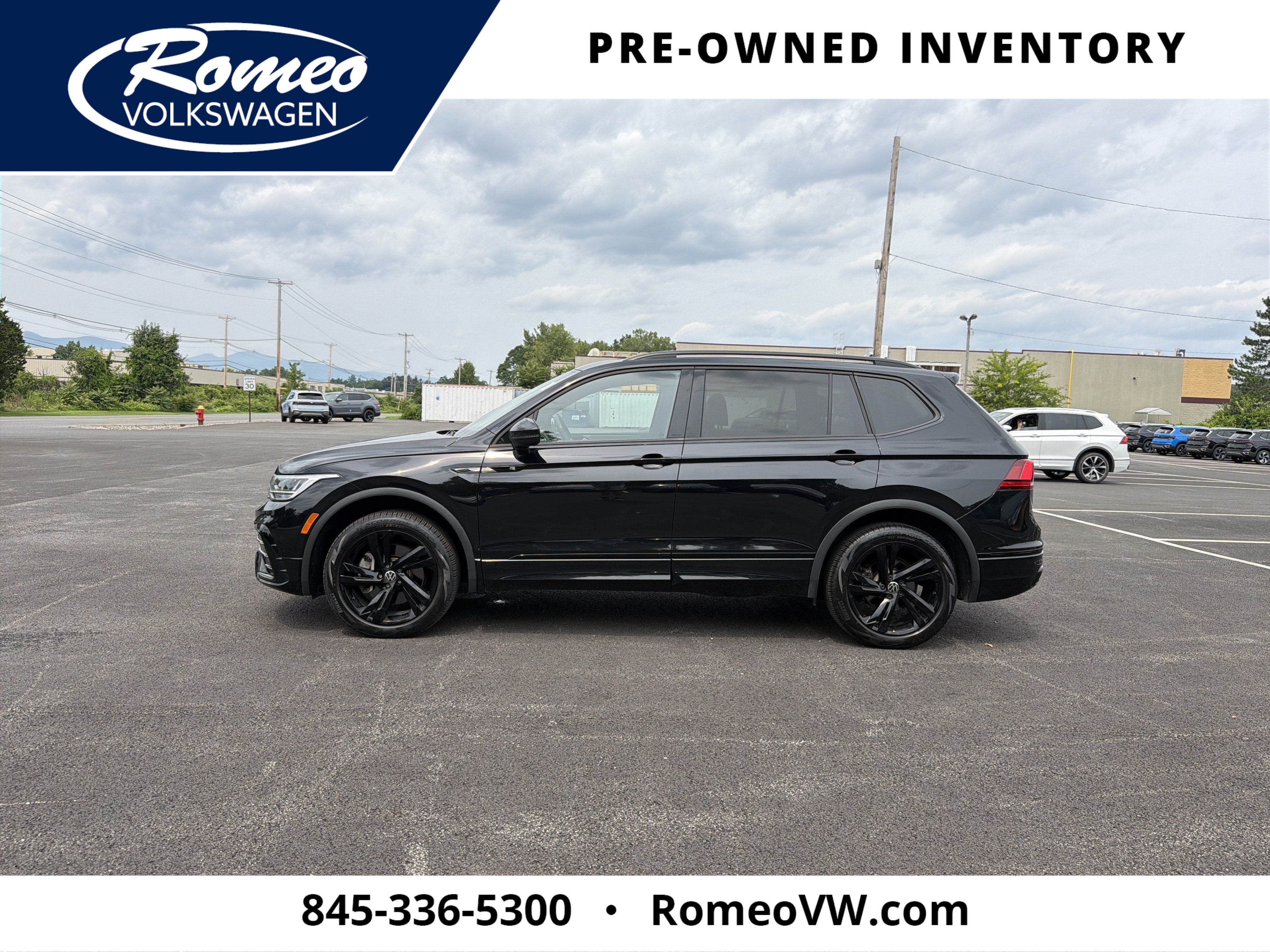 2024 Volkswagen Tiguan 2.0T SE R-Line Black