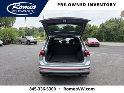 2024 Volkswagen Tiguan 2.0T SE R-Line Black