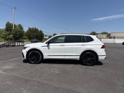 2024 Volkswagen Tiguan 2.0T SE R-Line Black