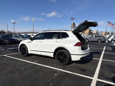 2022 Volkswagen Tiguan 2.0T SE R-Line Black