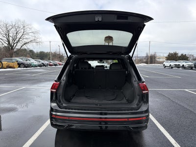 2023 Volkswagen Tiguan 2.0T SE R-Line Black