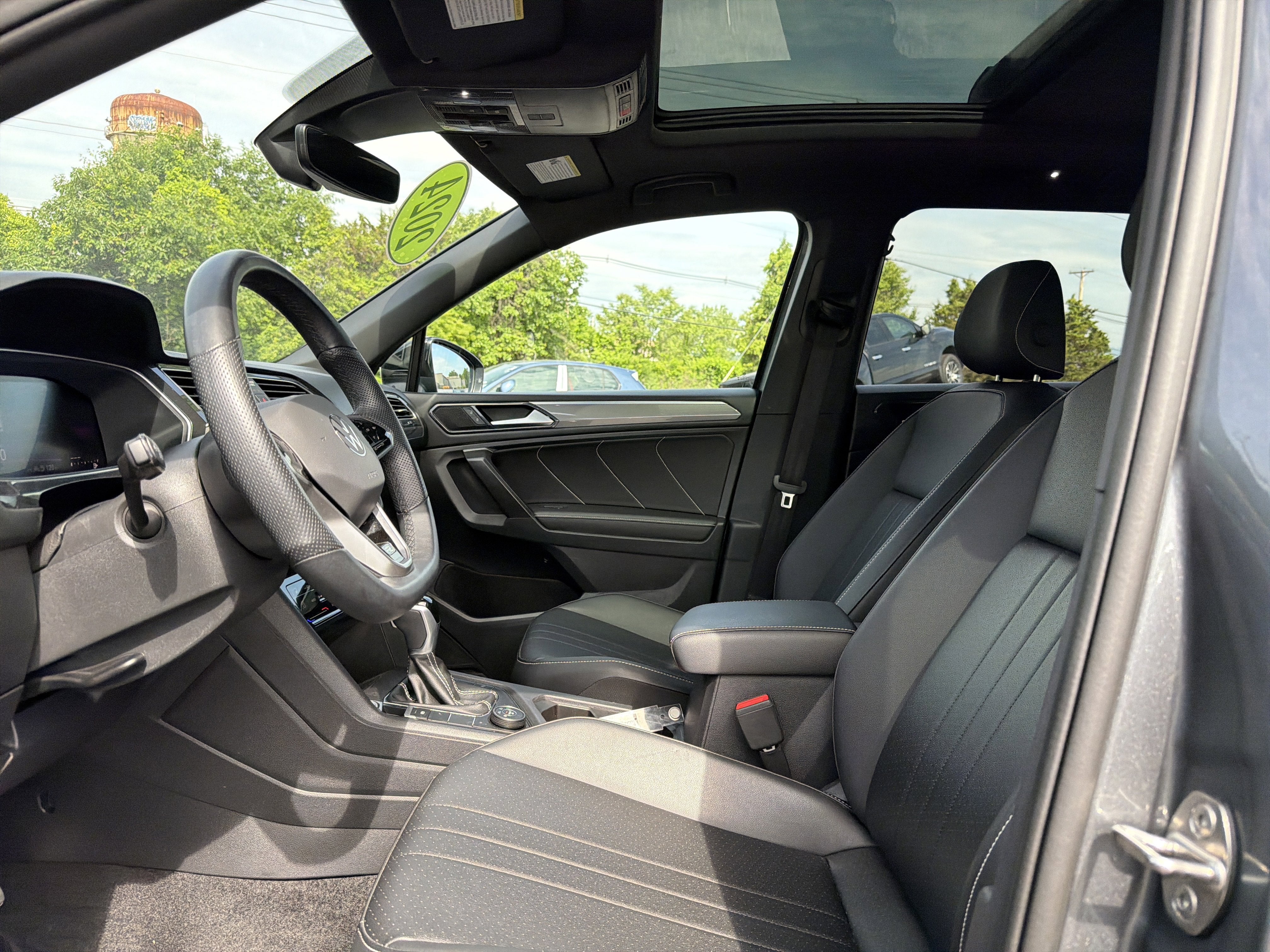 2024 Volkswagen Tiguan 2.0T SE R-Line Black