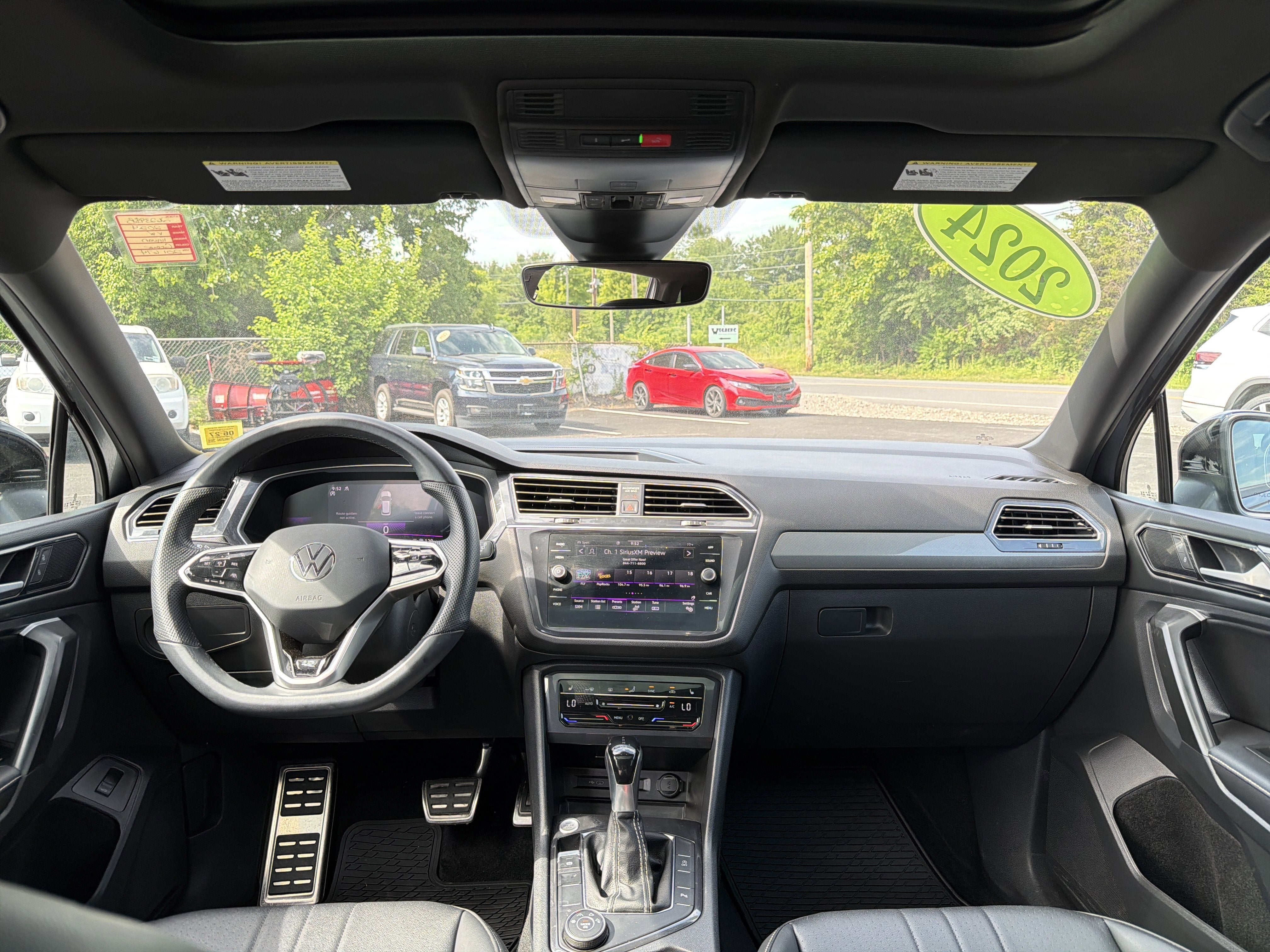 2024 Volkswagen Tiguan 2.0T SE R-Line Black