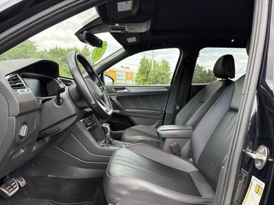 2022 Volkswagen Tiguan 2.0T SE R-Line Black