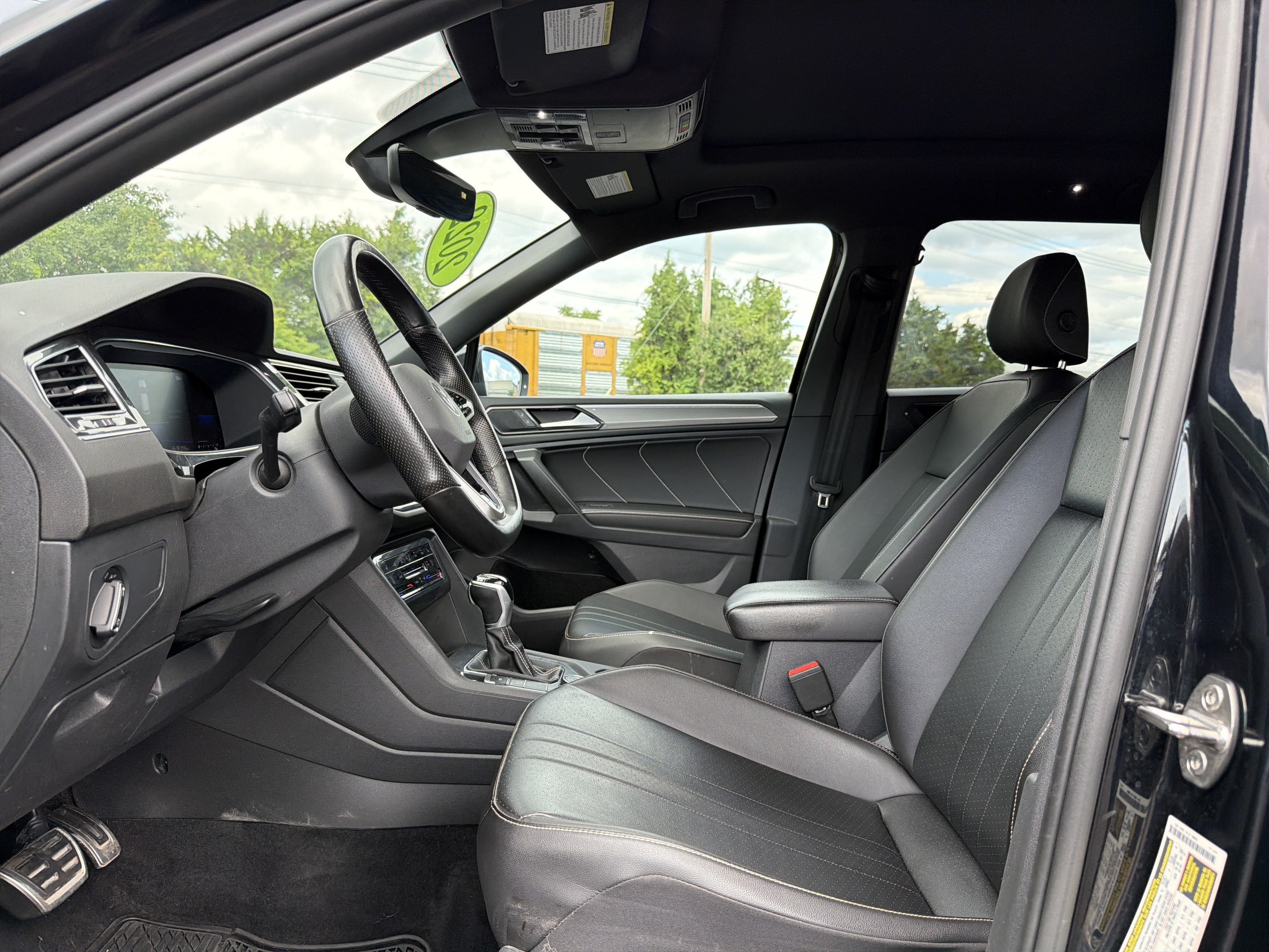 2022 Volkswagen Tiguan 2.0T SE R-Line Black