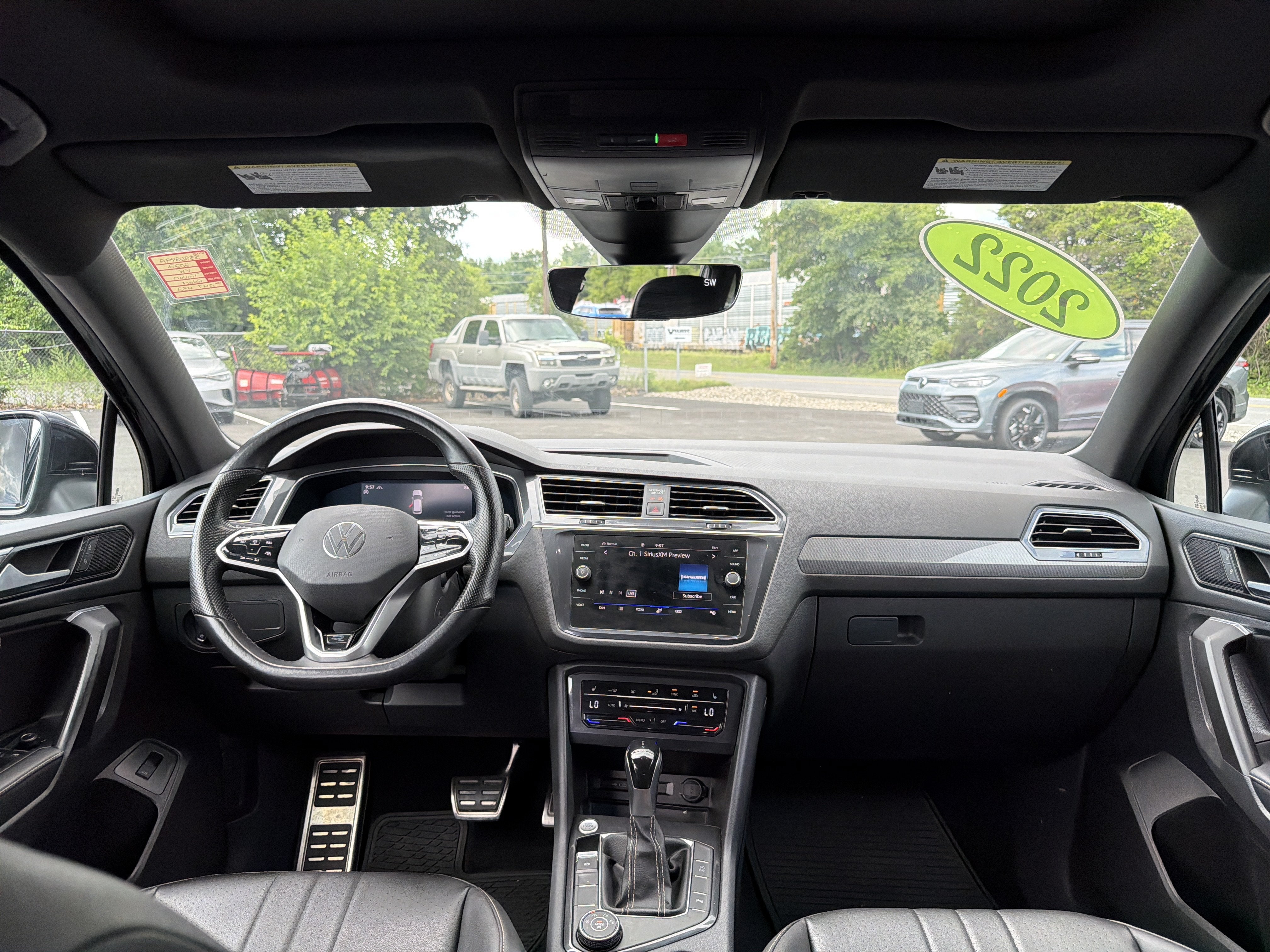 2022 Volkswagen Tiguan 2.0T SE R-Line Black
