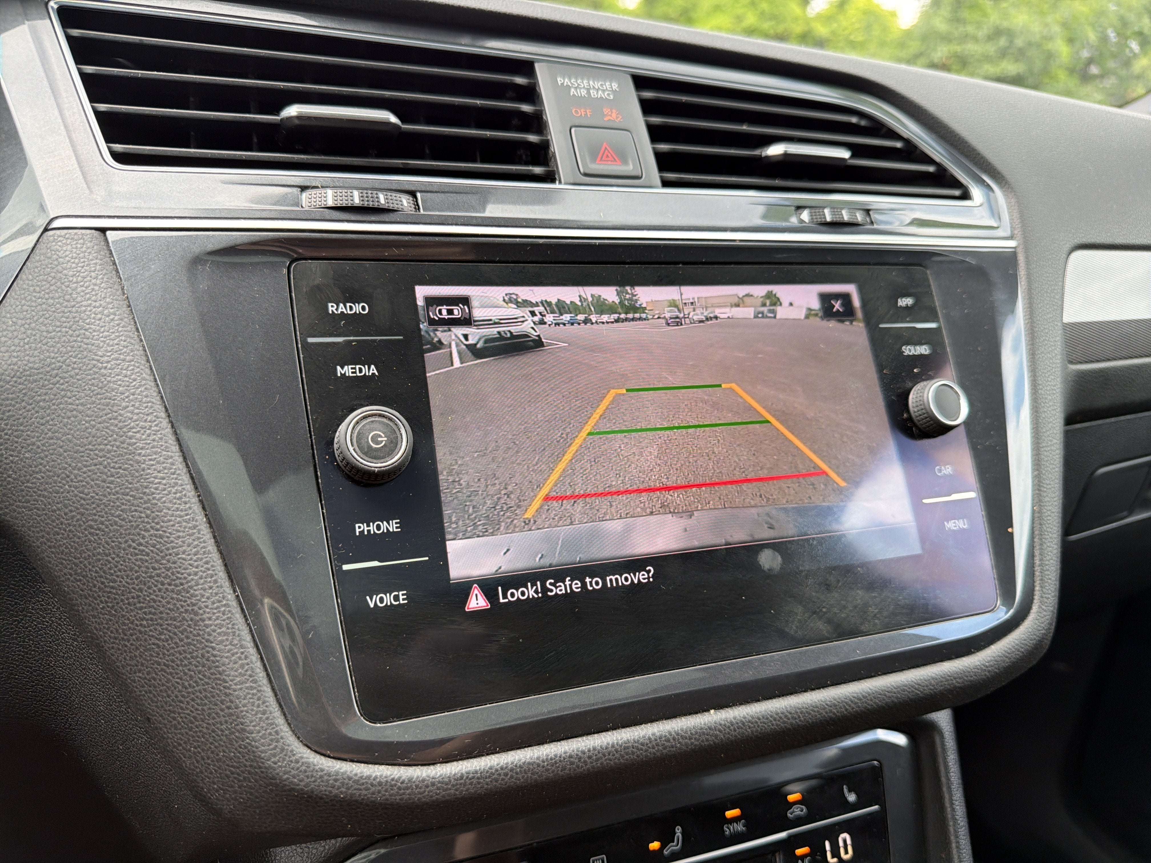 2022 Volkswagen Tiguan 2.0T SE R-Line Black