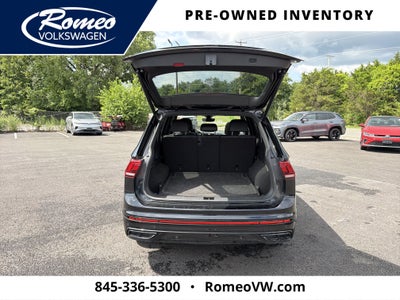 2022 Volkswagen Tiguan 2.0T SE R-Line Black