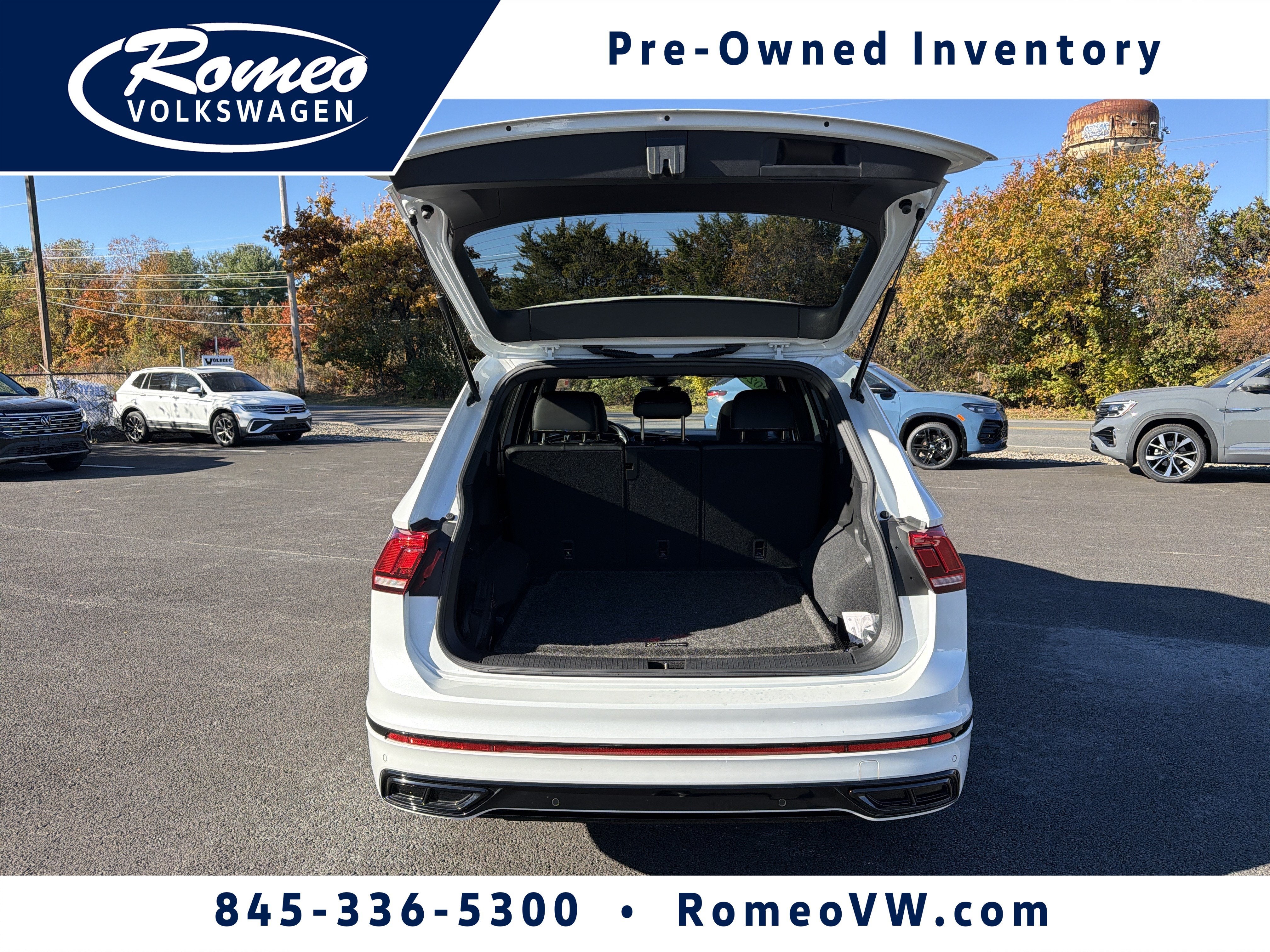 2023 Volkswagen Tiguan 2.0T SE R-Line Black