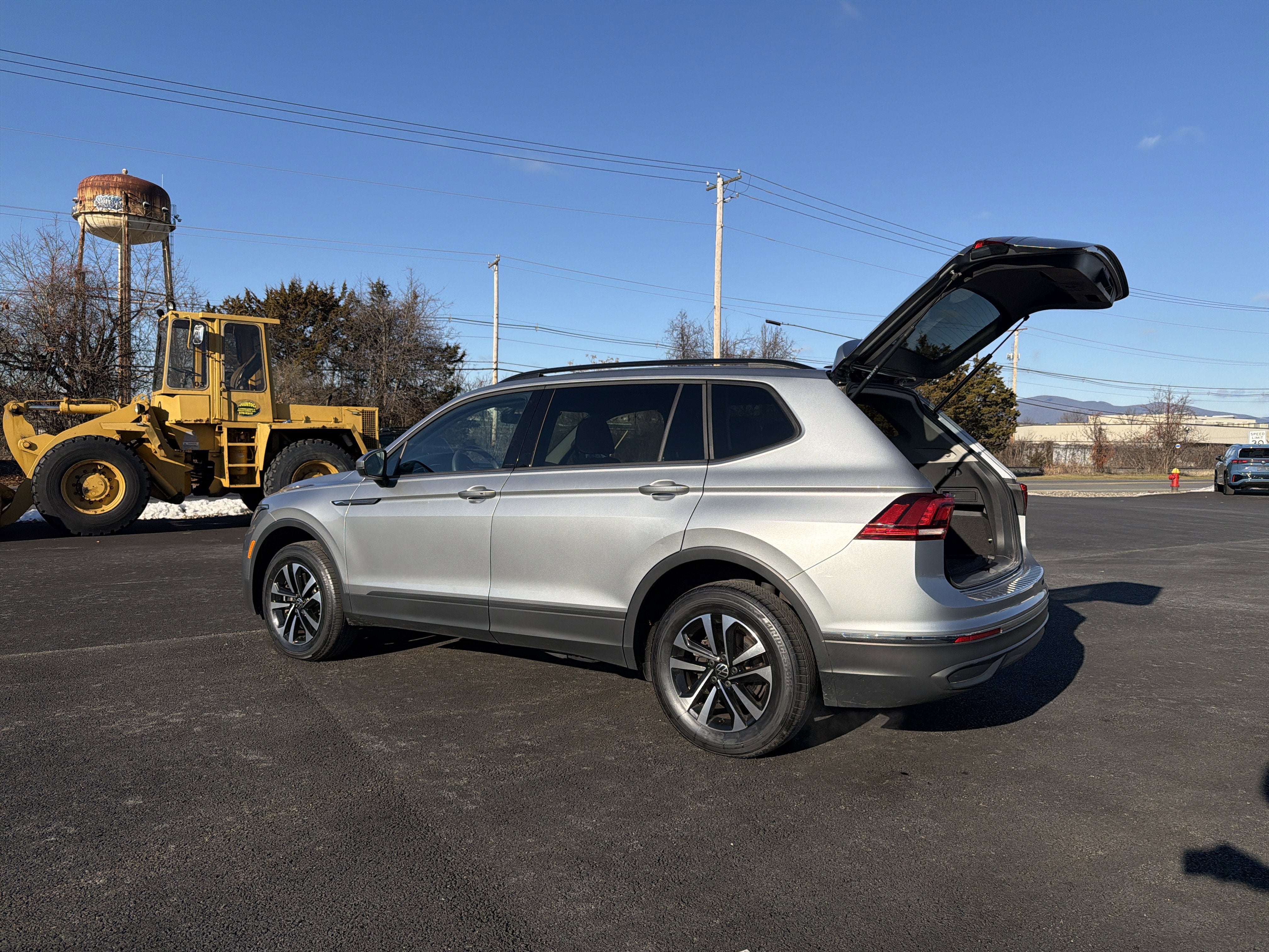 2023 Volkswagen Tiguan 2.0T S