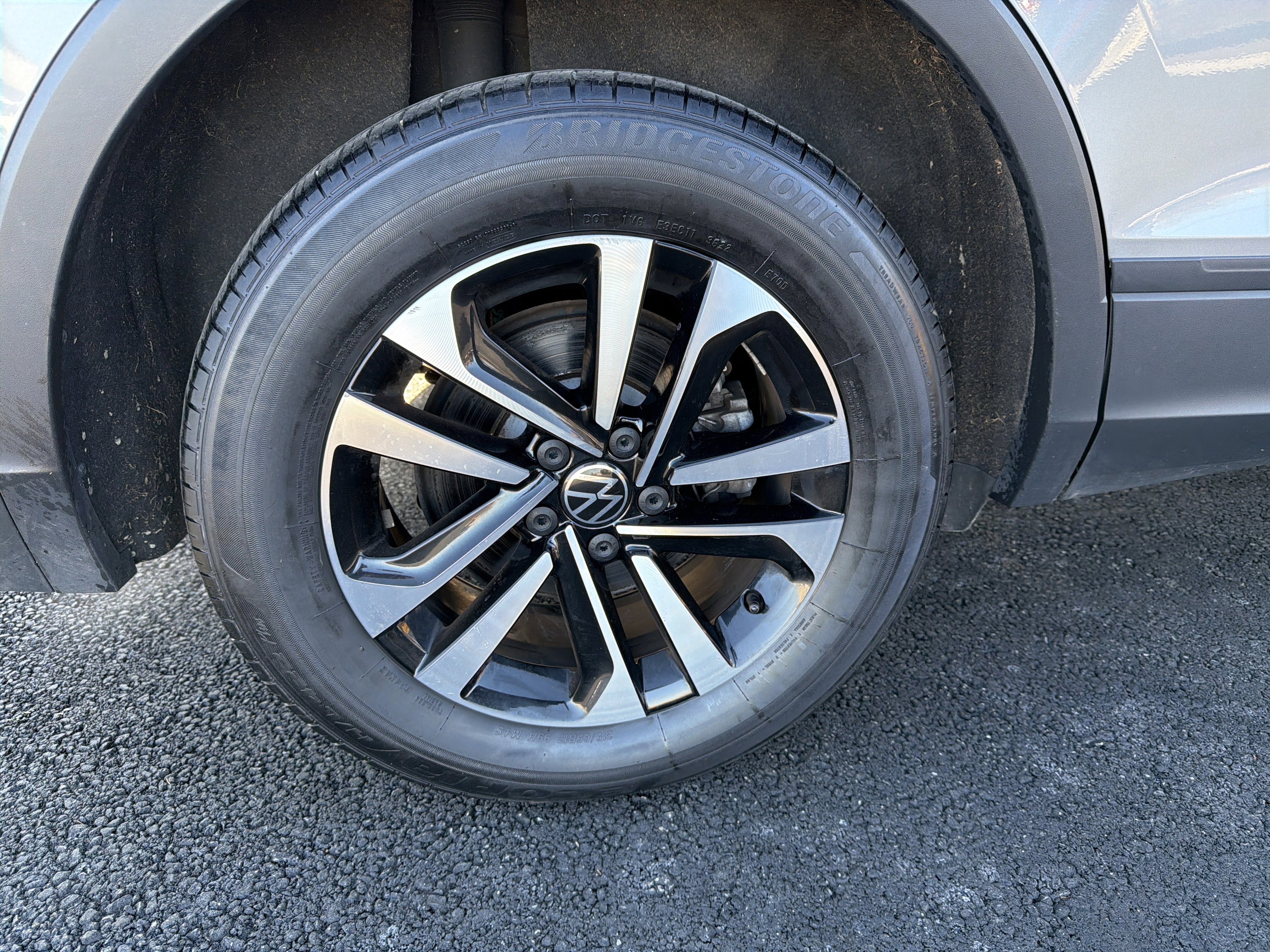 2023 Volkswagen Tiguan 2.0T S