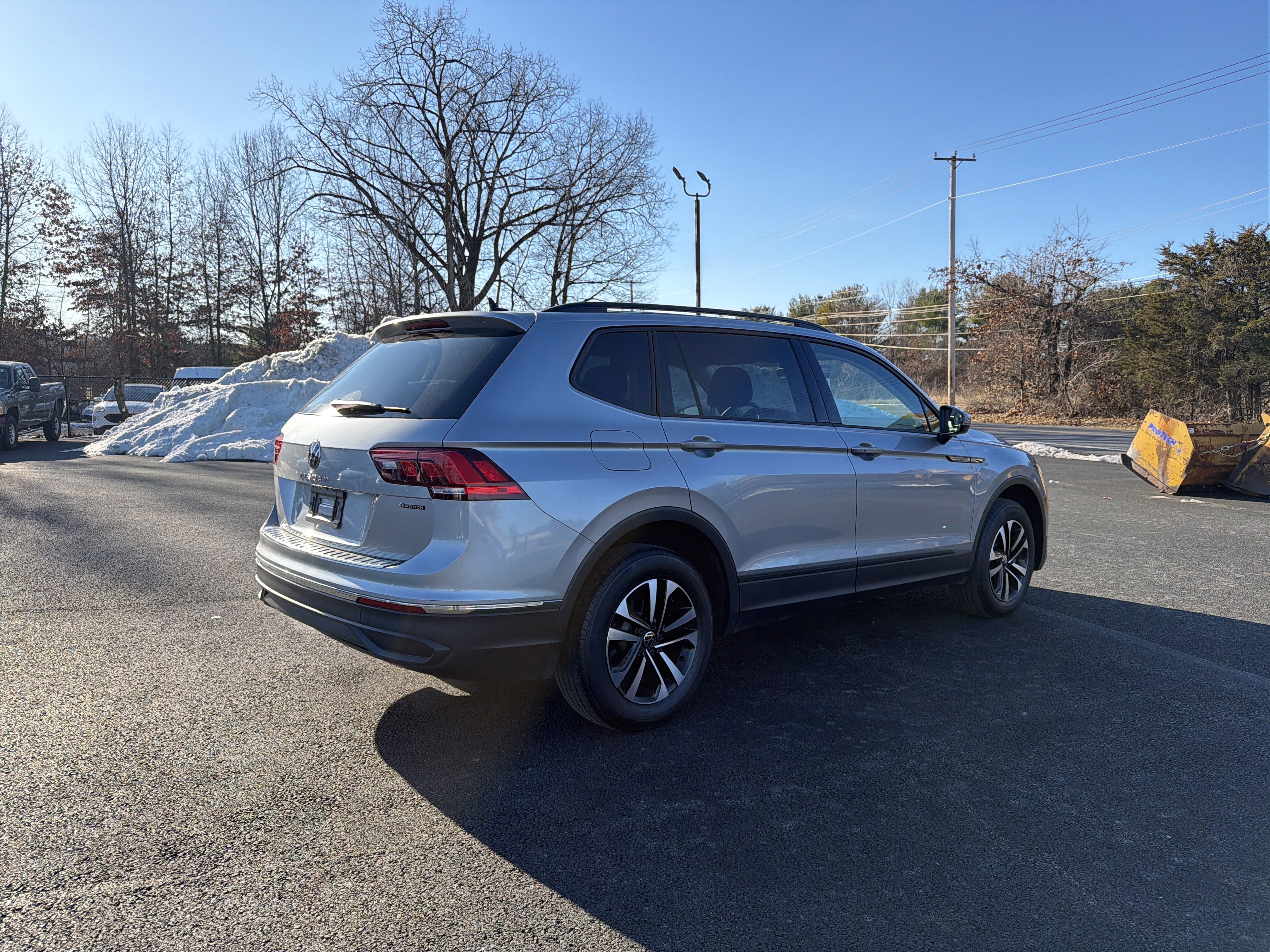 2023 Volkswagen Tiguan 2.0T S