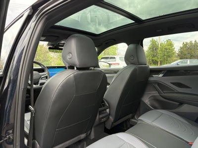 2025 Volkswagen Tiguan 2.0T SE R-Line Black