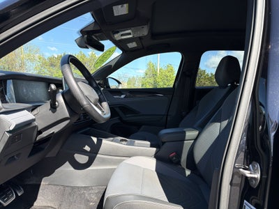 2025 Volkswagen Tiguan 2.0T SE R-Line Black
