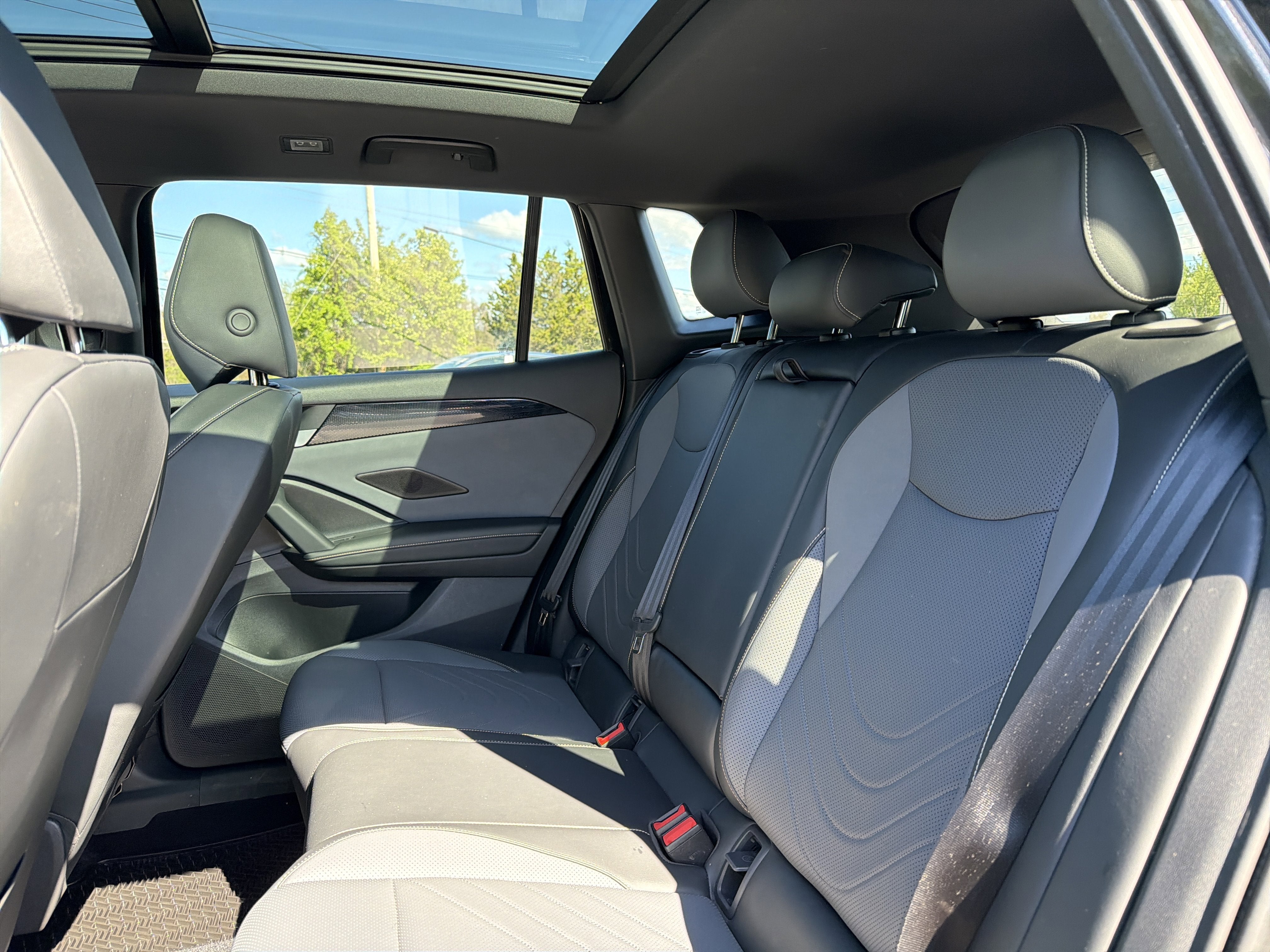 2025 Volkswagen Tiguan 2.0T SE R-Line Black