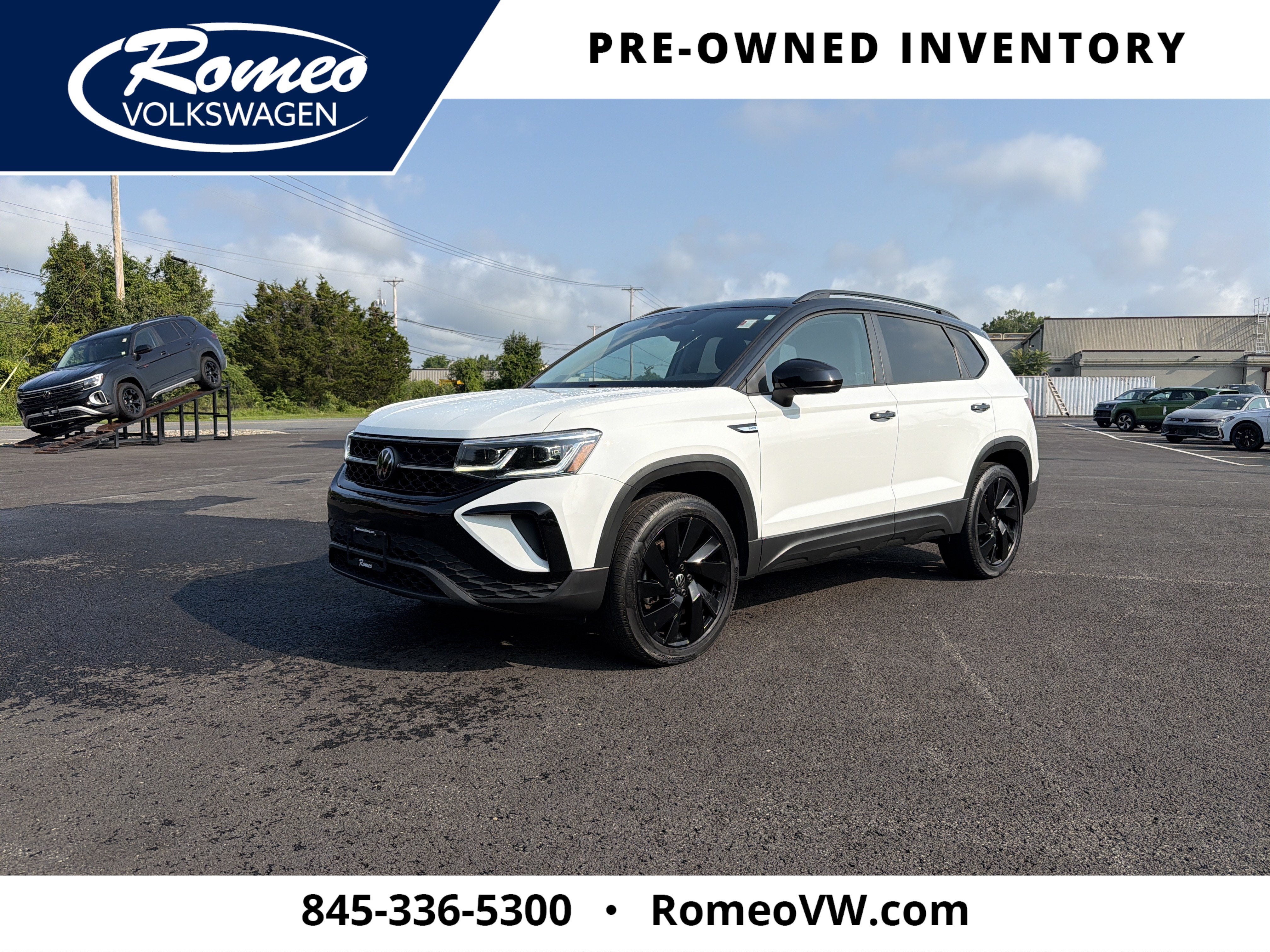 2024 Volkswagen Taos 1.5T SE Black