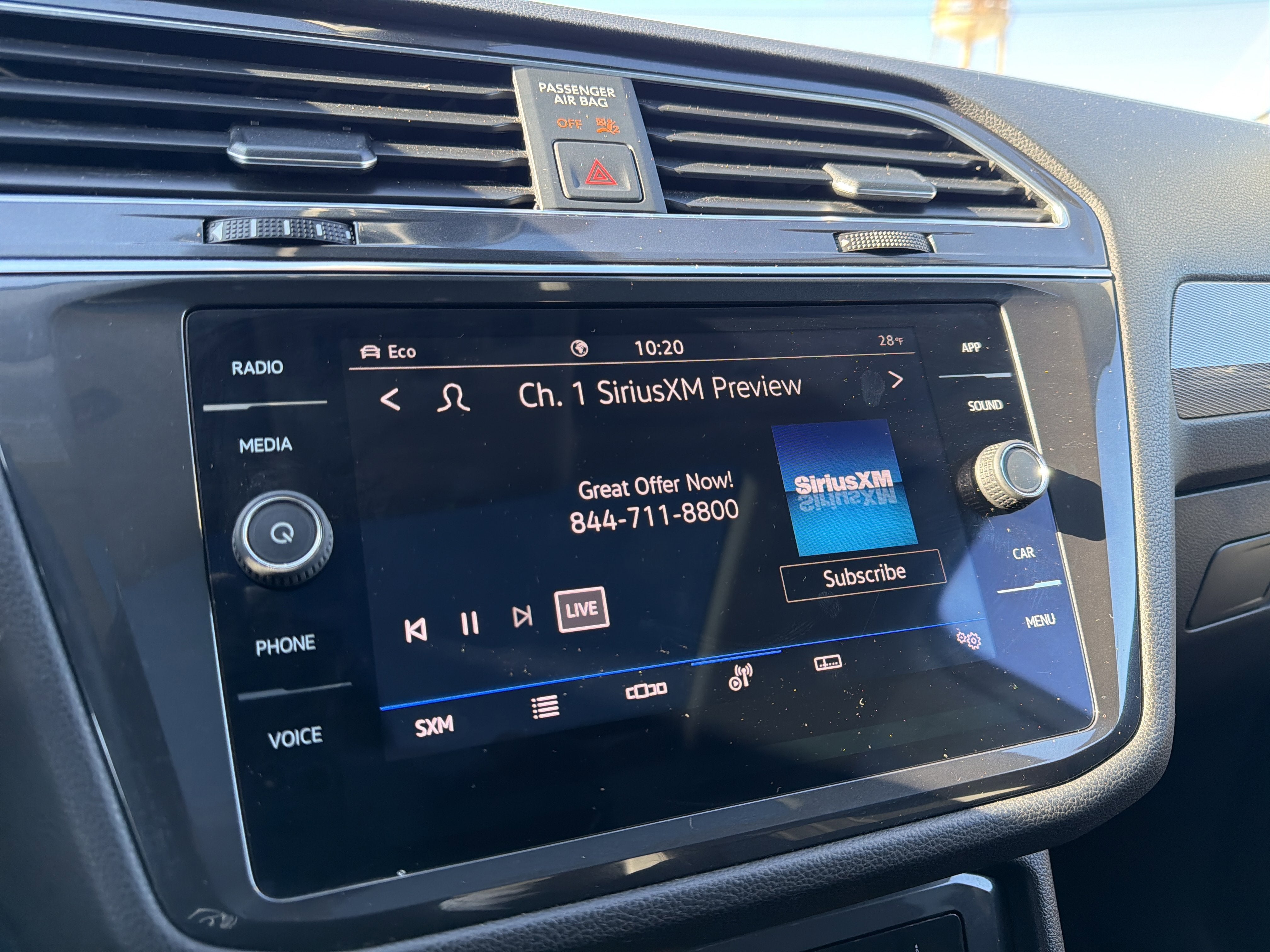 2023 Volkswagen Tiguan 2.0T SE