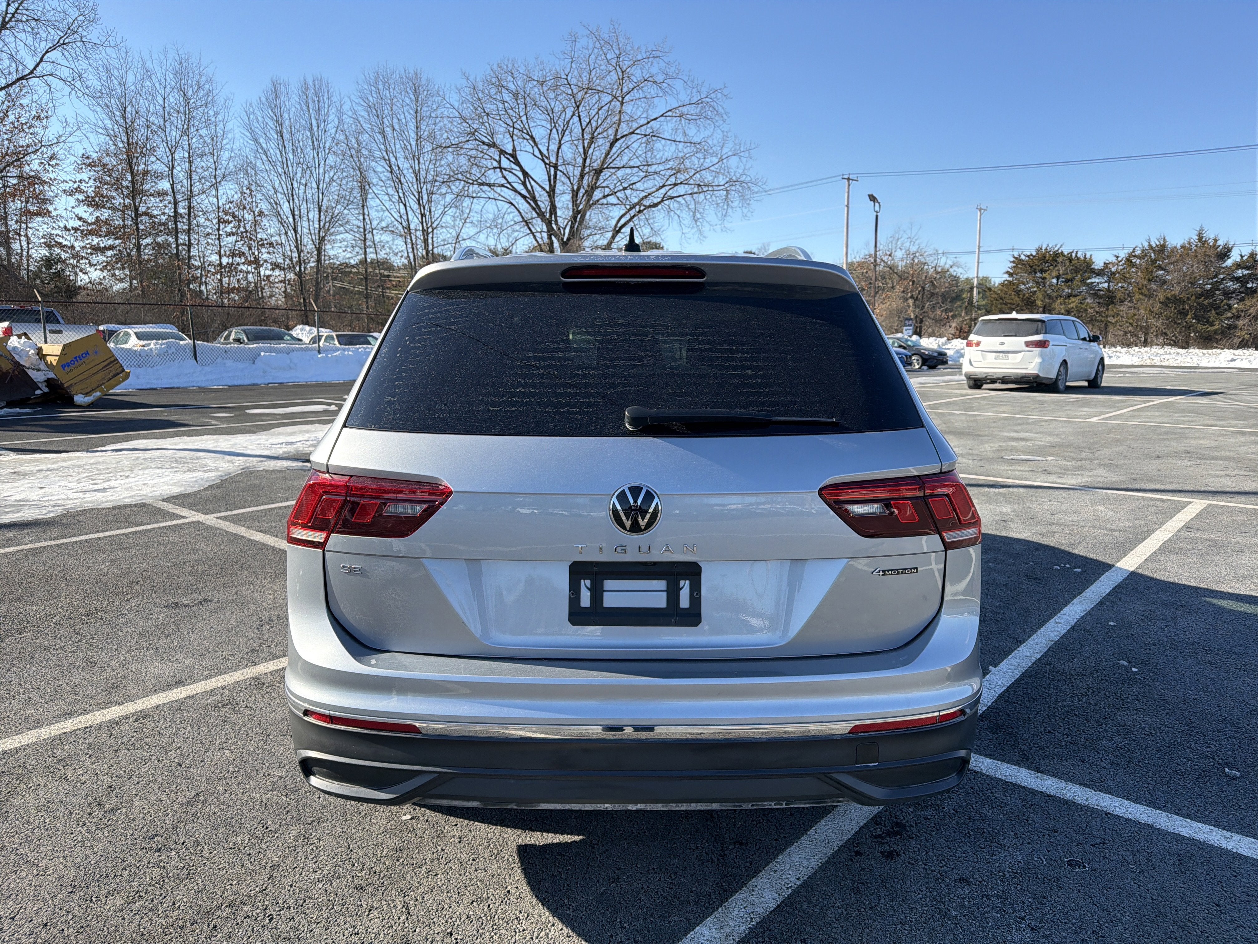 2023 Volkswagen Tiguan 2.0T SE