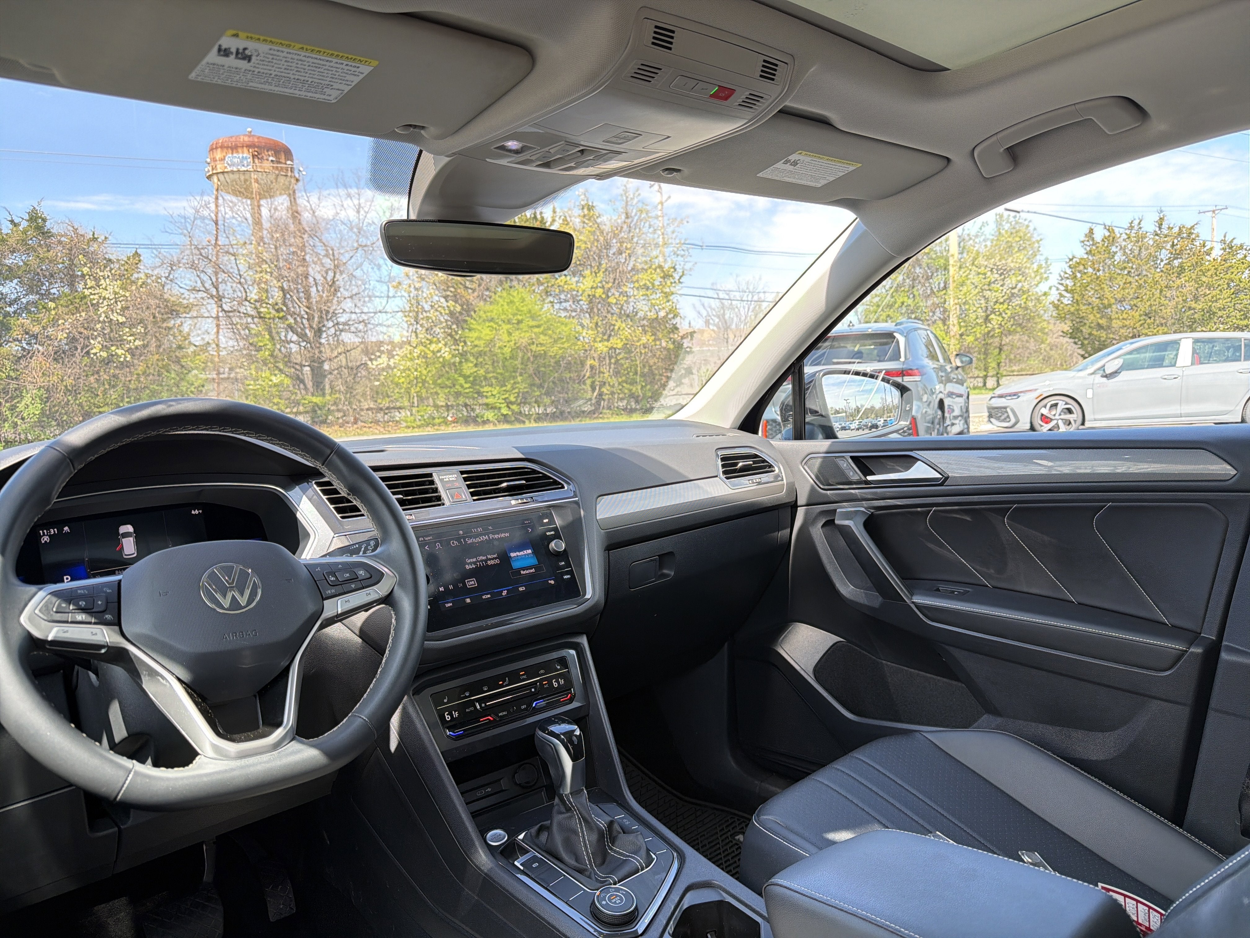 2023 Volkswagen Tiguan 2.0T SE