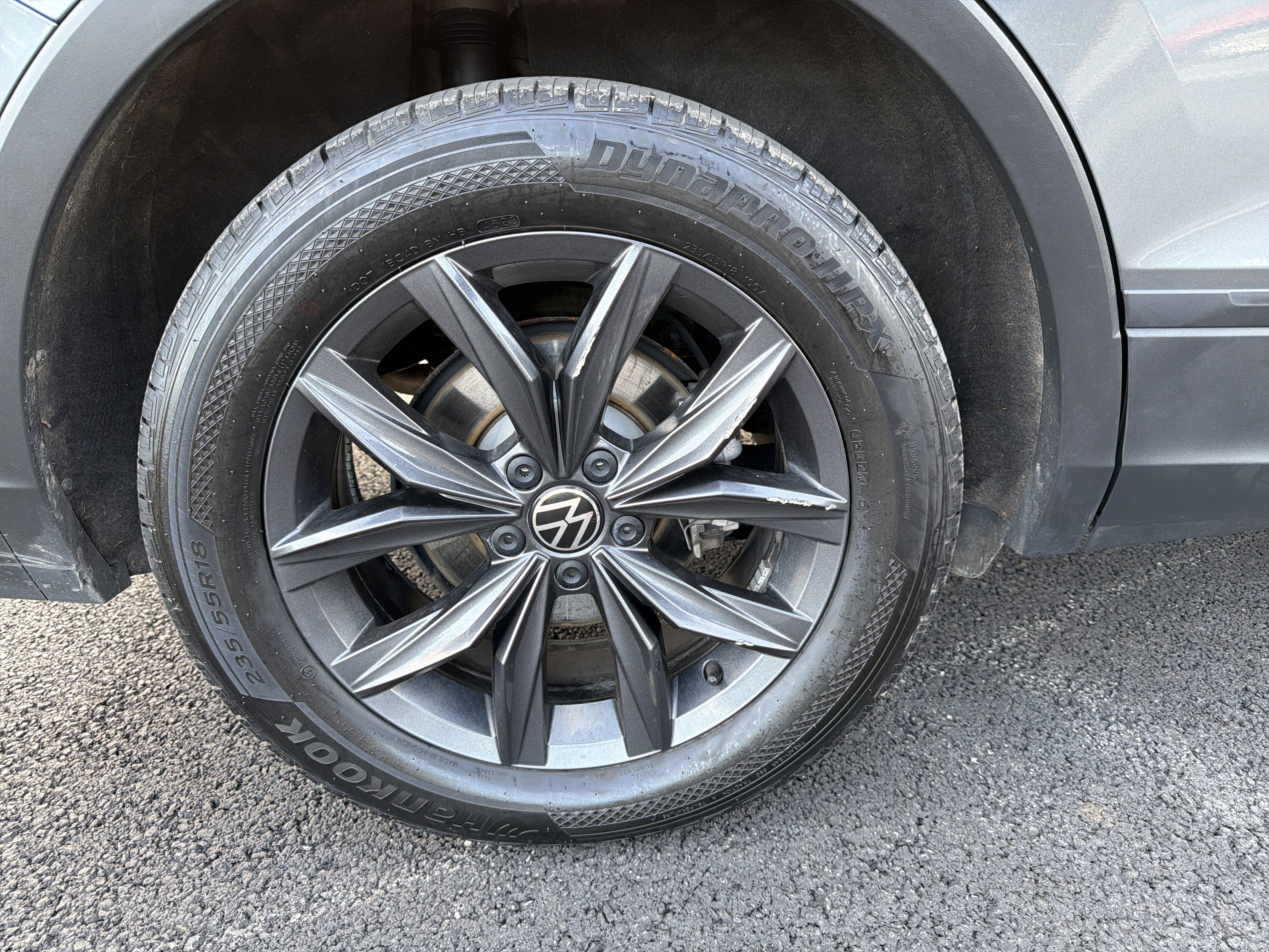 2023 Volkswagen Tiguan 2.0T SE