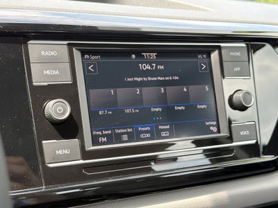 2022 Volkswagen Taos 1.5T S