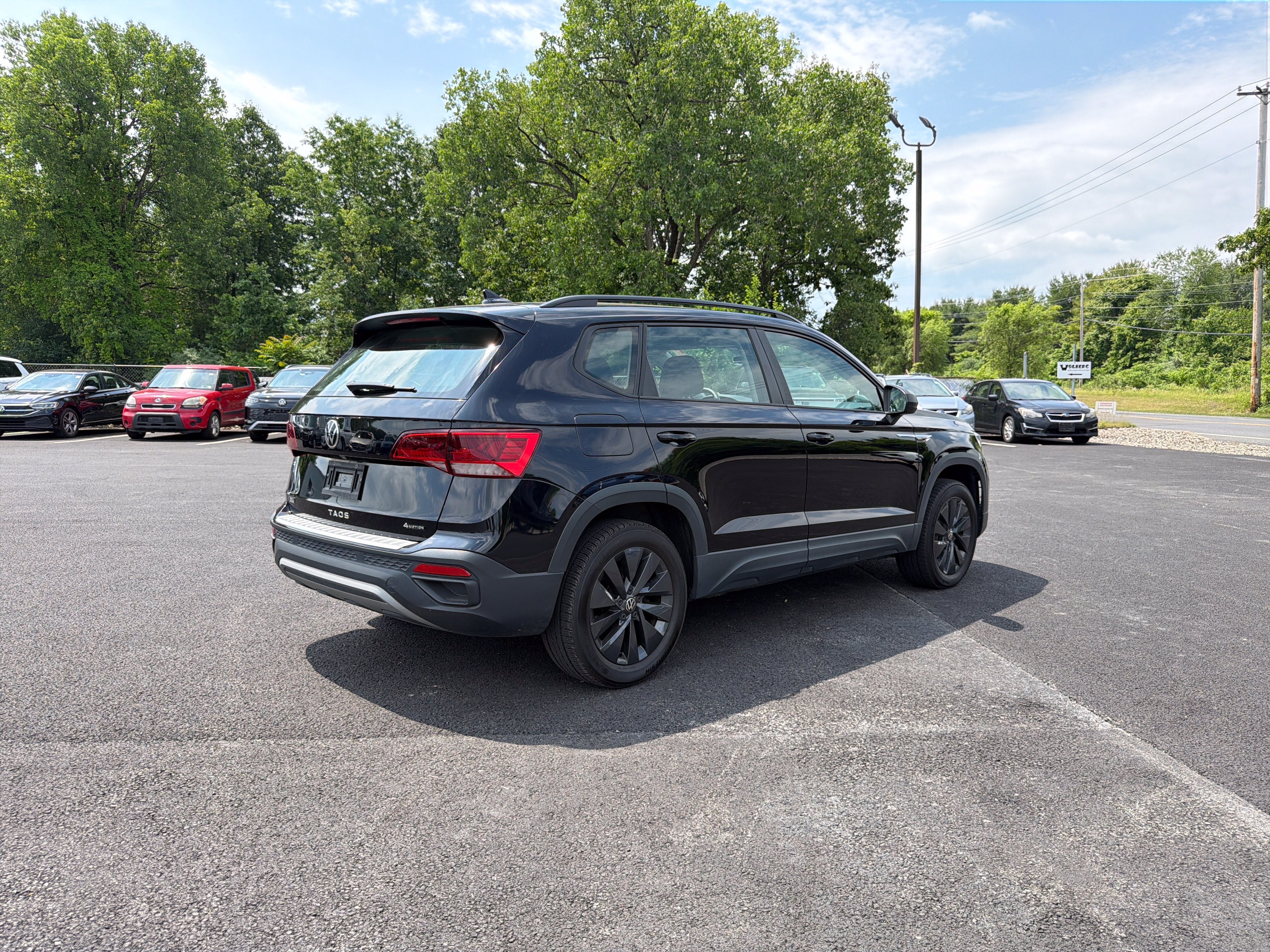2022 Volkswagen Taos 1.5T S