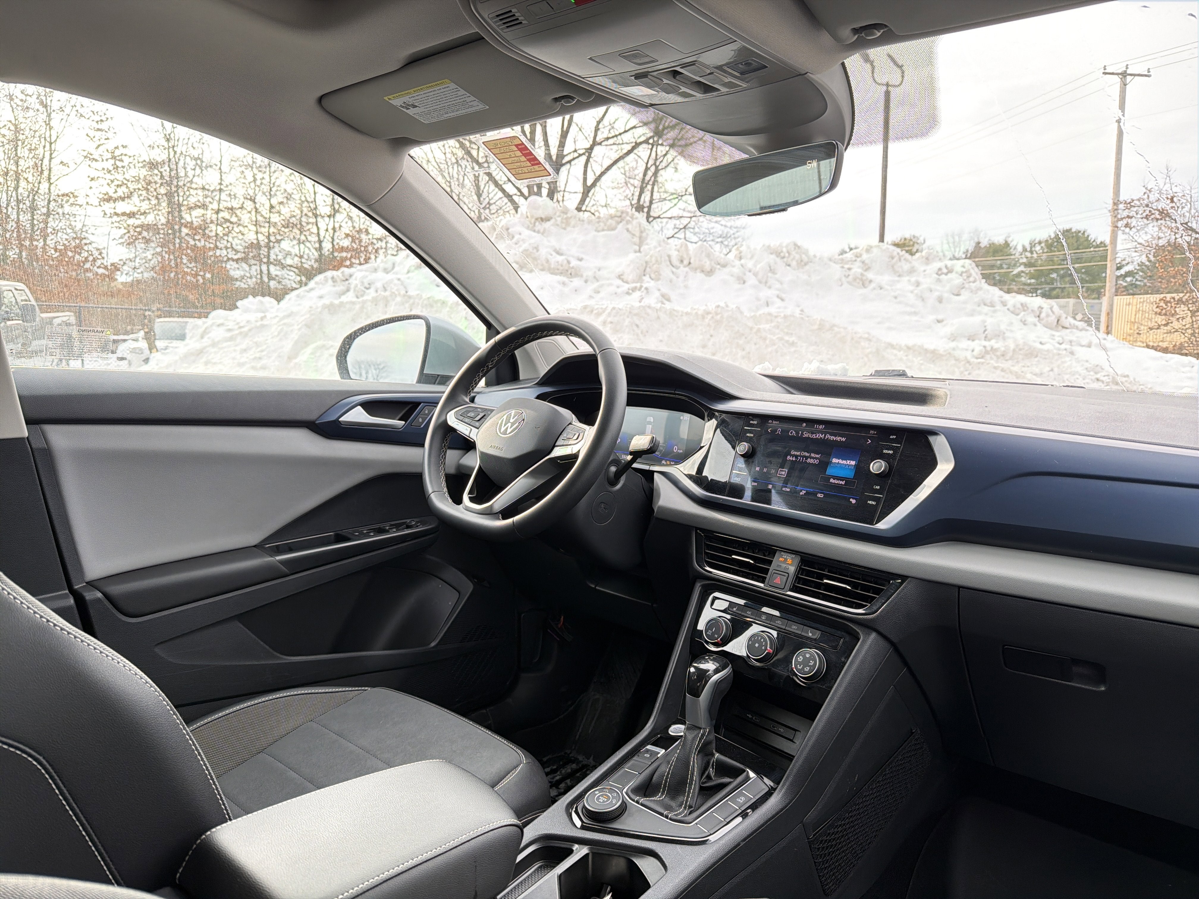 2023 Volkswagen Taos 1.5T SE