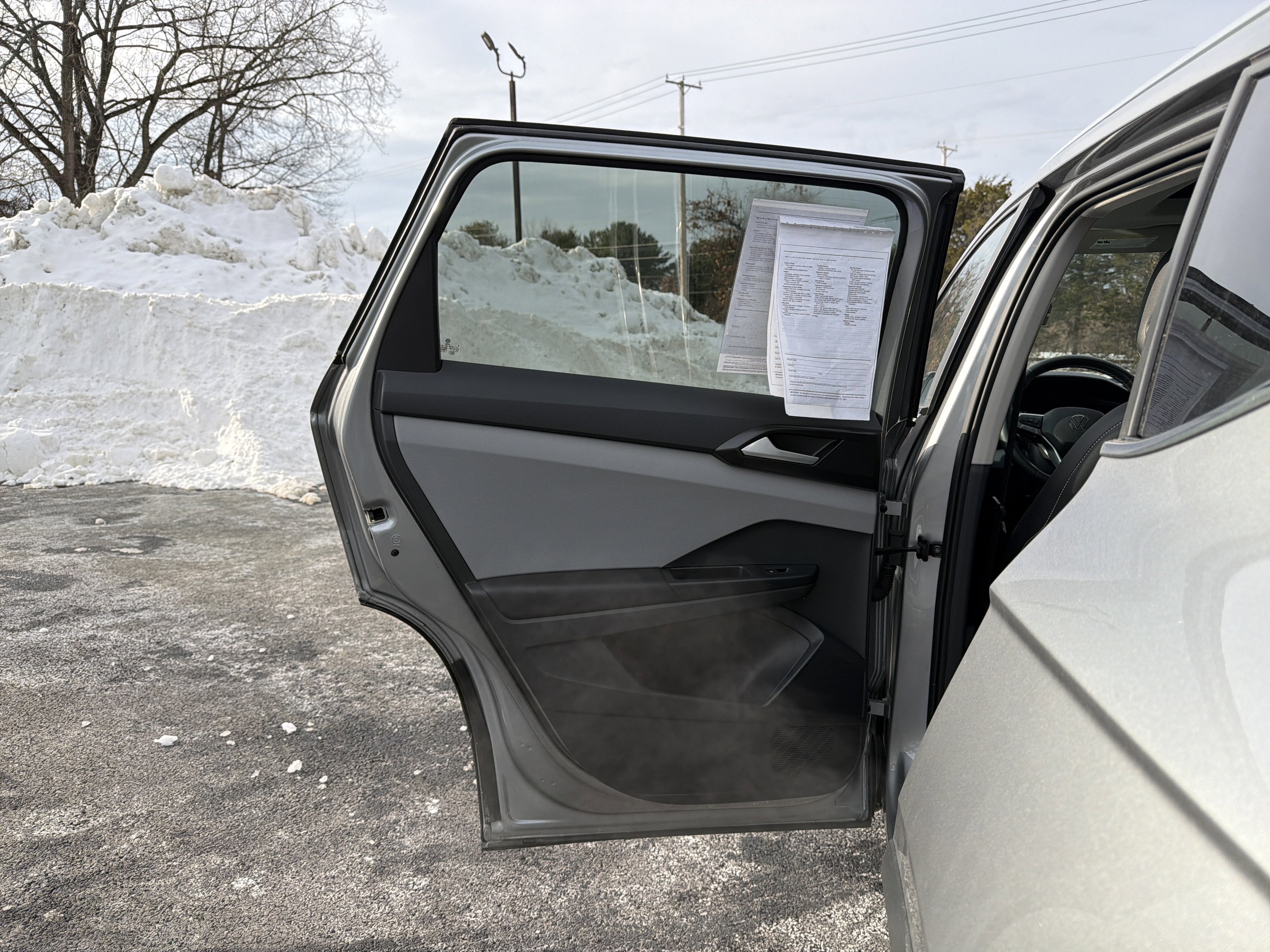 2023 Volkswagen Taos 1.5T SE