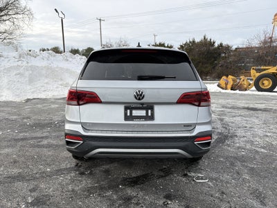 2023 Volkswagen Taos 1.5T SE