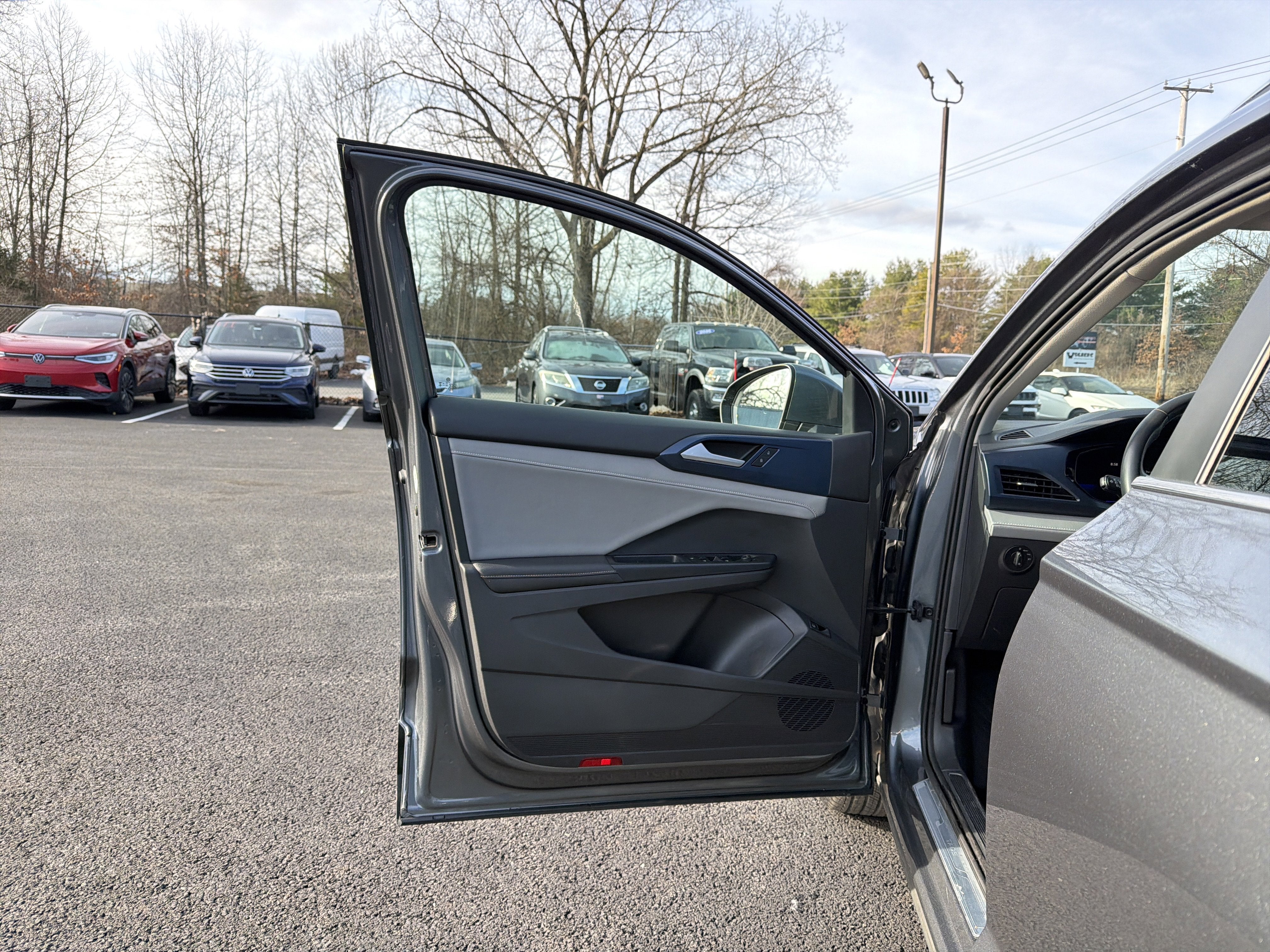 2024 Volkswagen Taos 1.5T SE